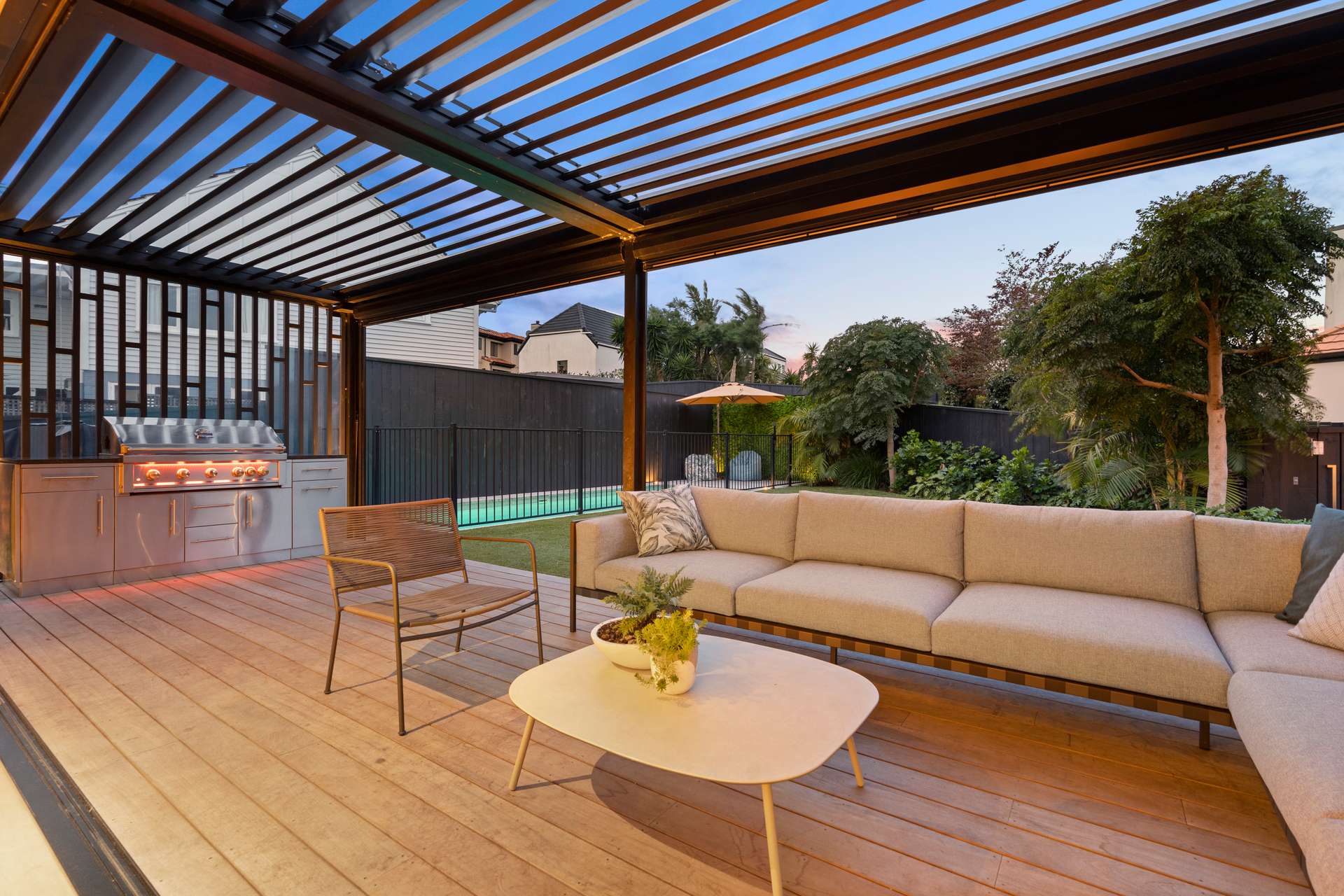 43 Rawhitiroa Road photo 7