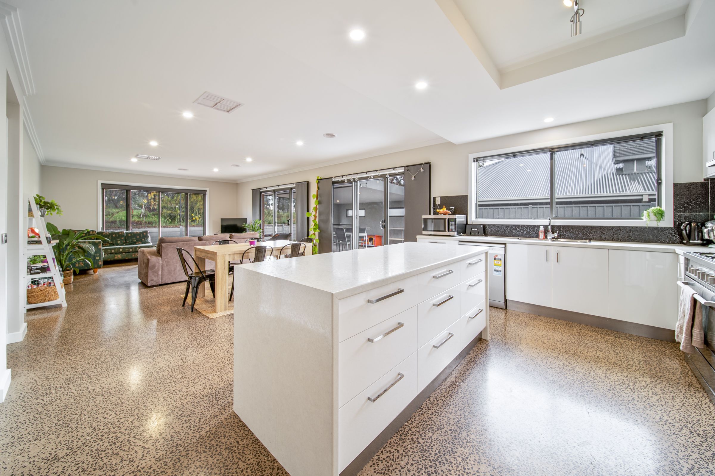 19 Bentley Terrace, Quarry Hill, VIC 3550
