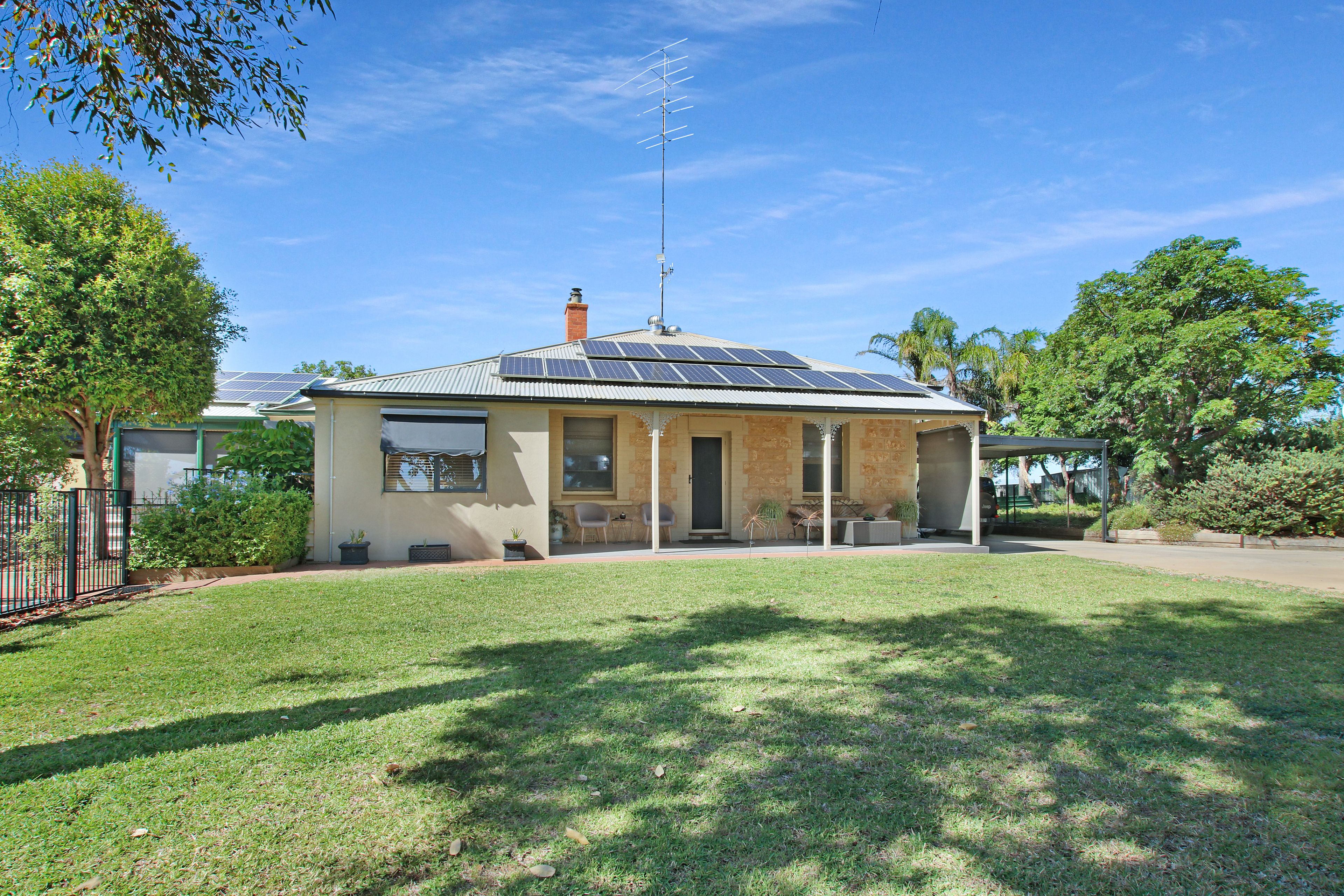 42 Watkins Road, Waikerie SA 5330
