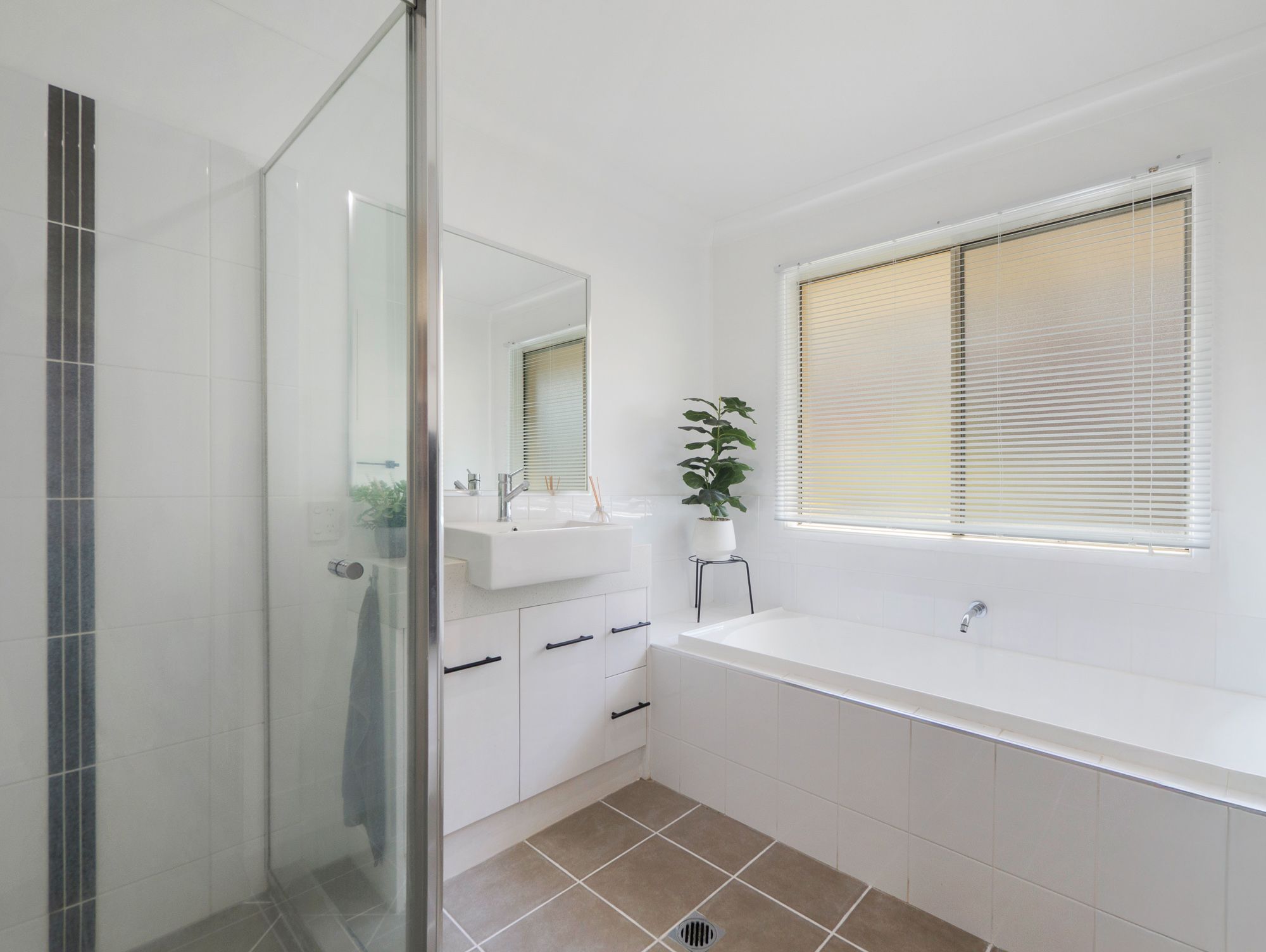 40 Waratah Way — photo 14 of 20
