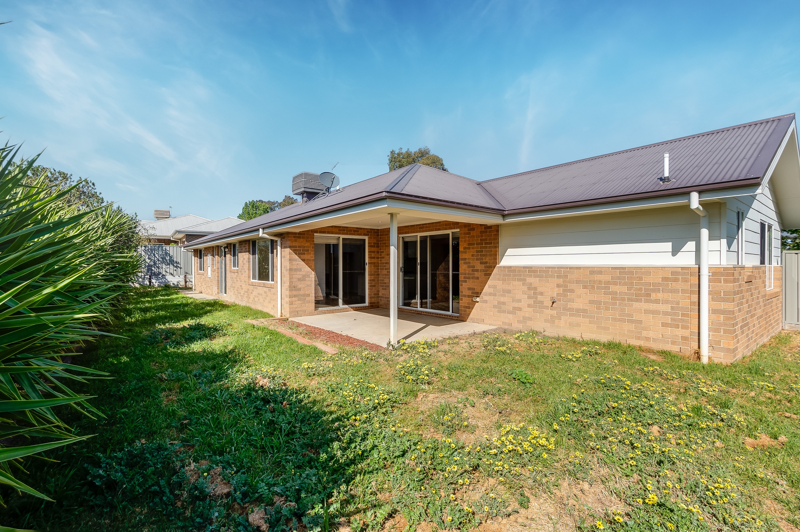 11 Honeyeater Circuit, Thurgoona, NSW 2640