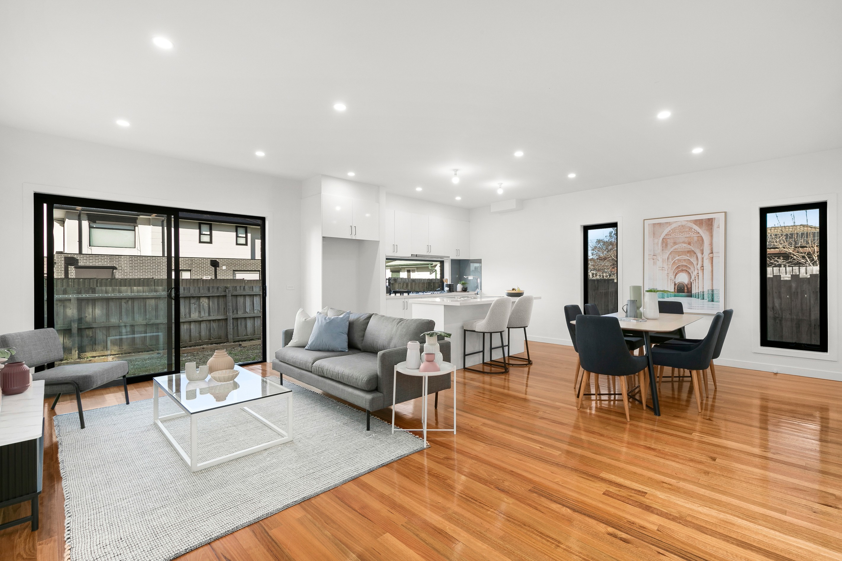 2/98 Justin Avenue, Glenroy, VIC 3046