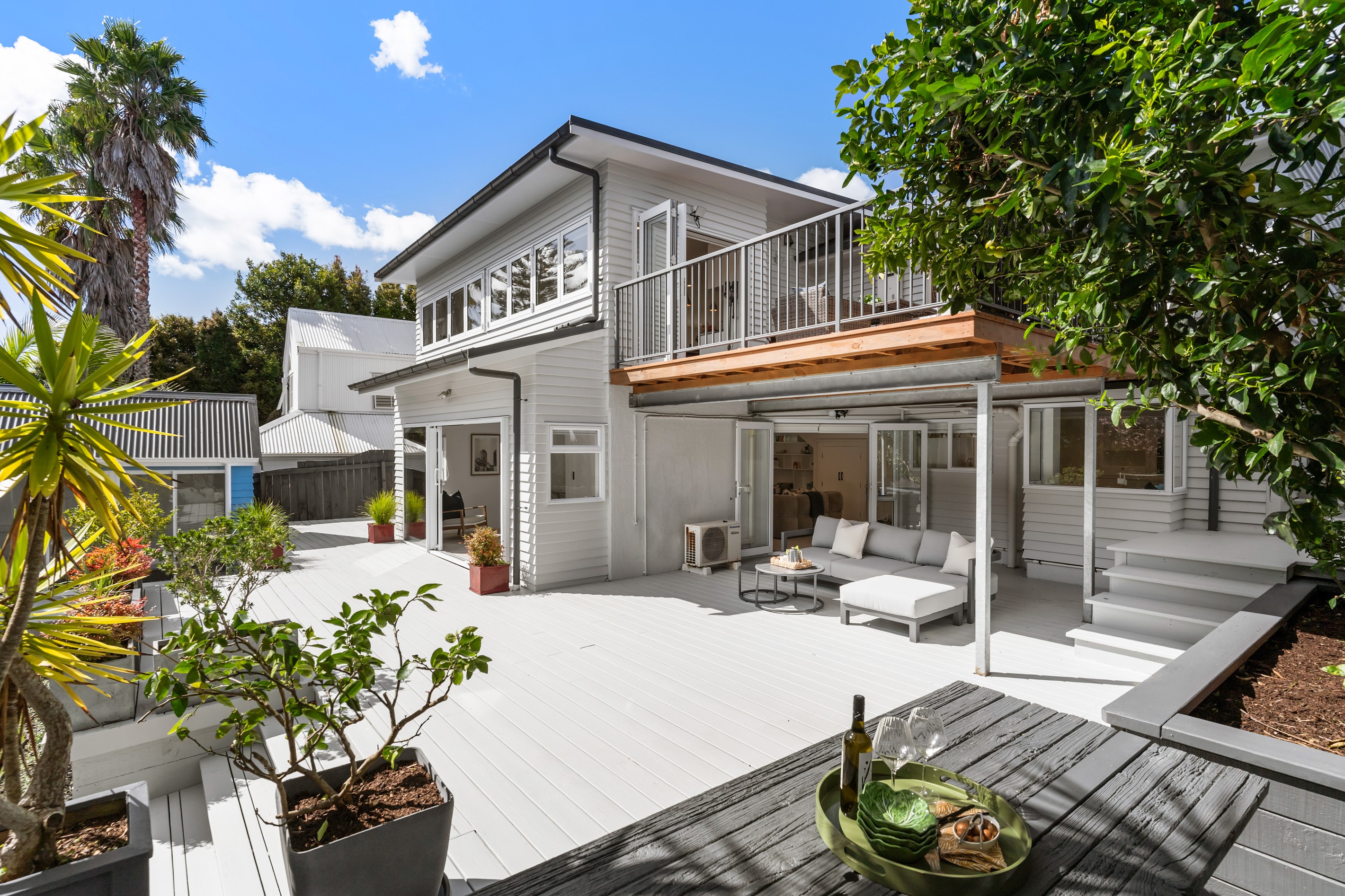 1/37 Newhaven Terrace, Mairangi Bay, North Shore City