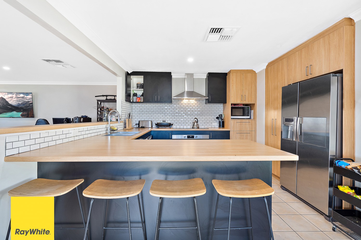 9 Southern River Road, Gosnells, WA 6110