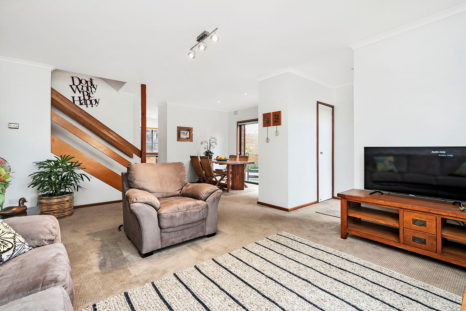 19 Woodland Drive, Cheltenham, VIC 3192