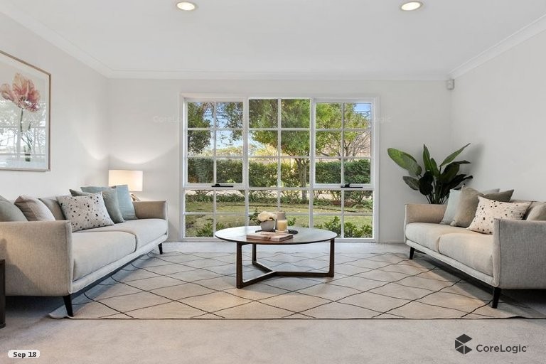 27 Milburn Place, St Ives, NSW 2075