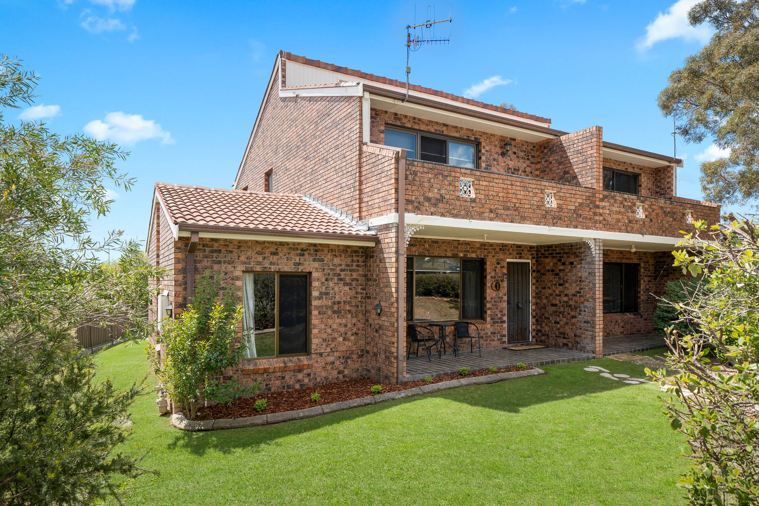 1/23-29 Newton Street — photo from Ray White Goulburn