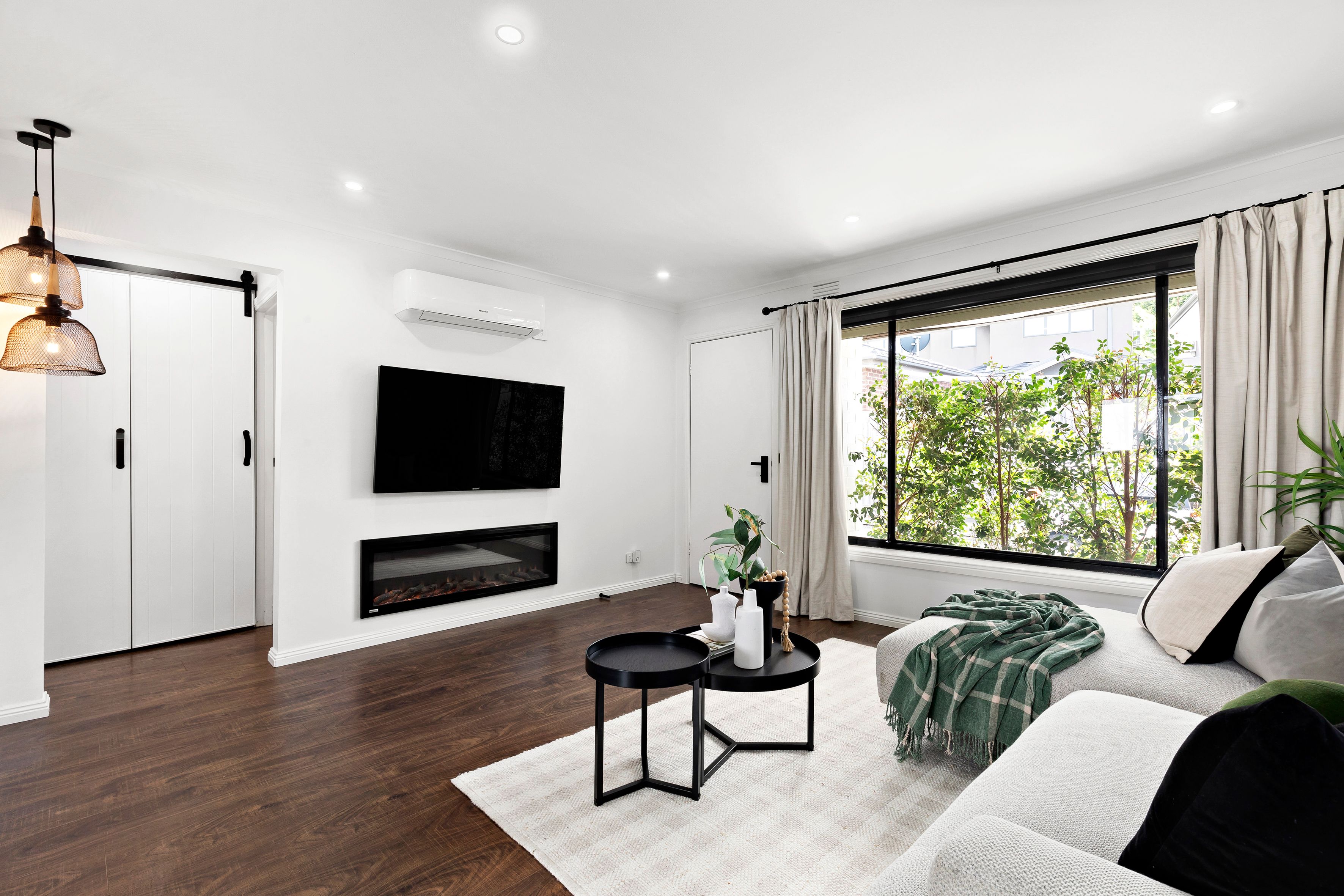 4 Douglas Street, Pascoe Vale VIC 3044