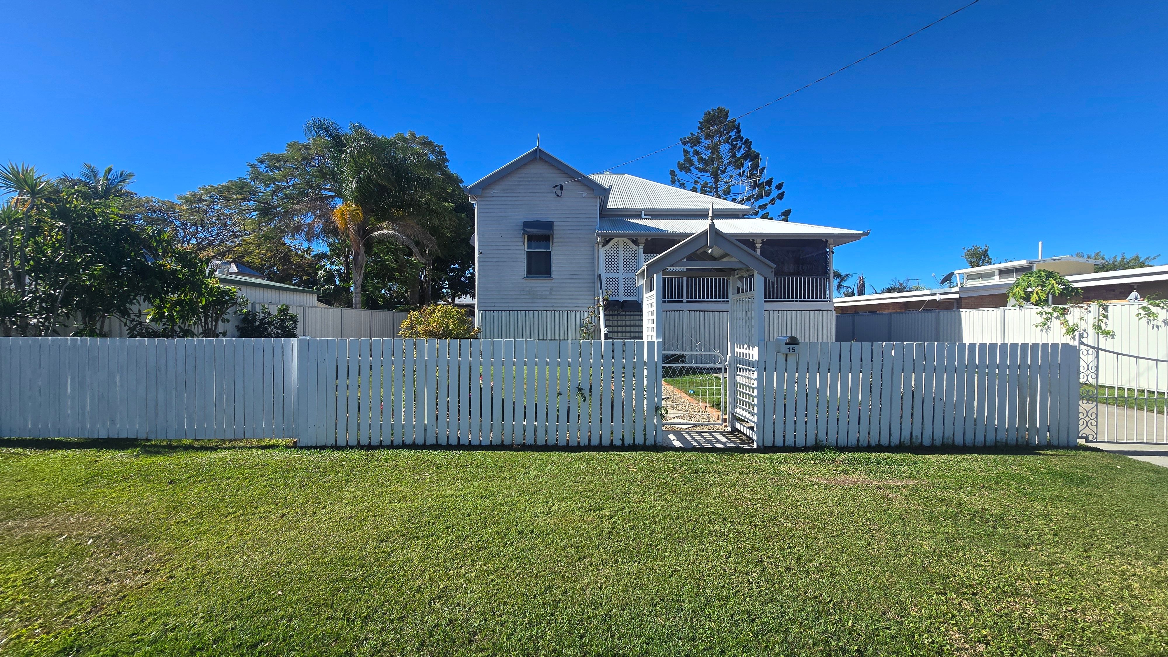15 Milton Street — photo 11 of 12