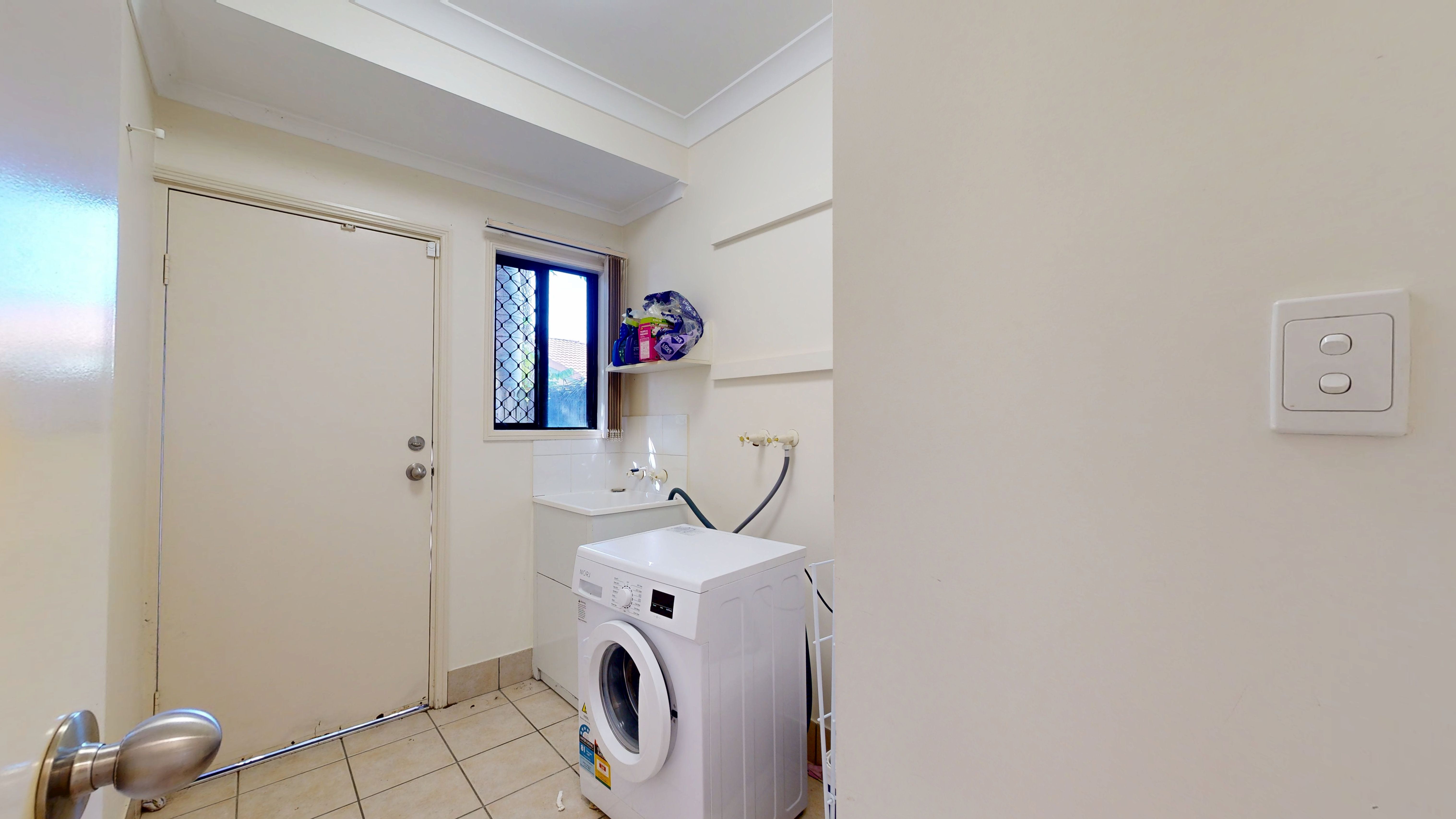 47 Regatta Crescent — photo 12 of 18