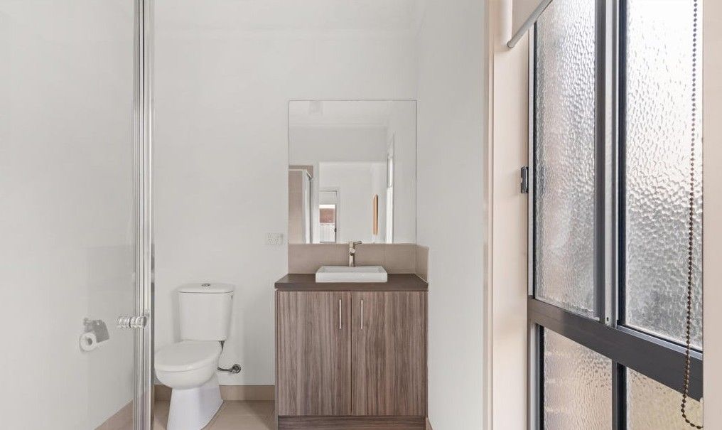 62 Brownlow Drive — photo 12 of 13