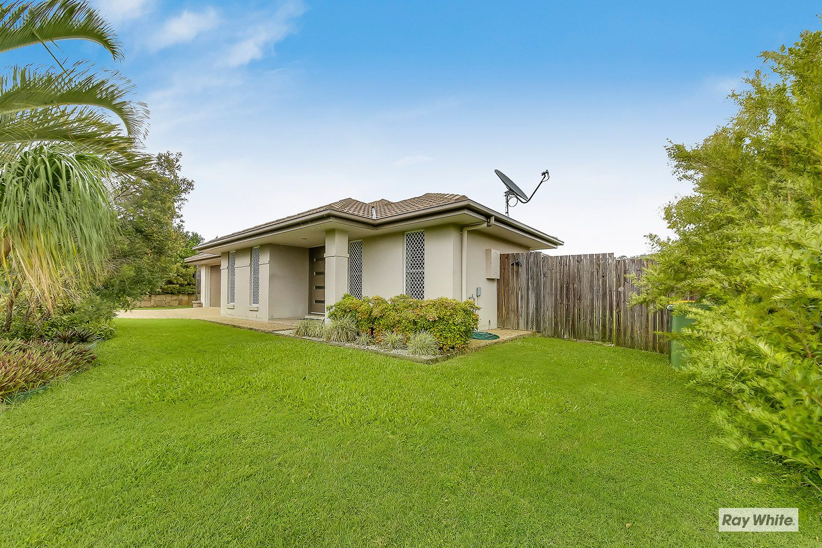 37 Dune Circle, Lammermoor, QLD 4703