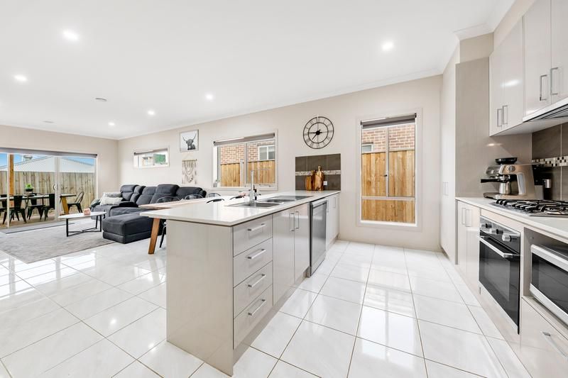 40 Tolkien Boulevard, Officer, VIC 3809