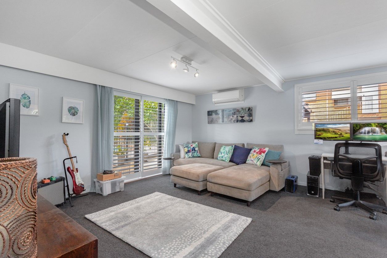 3 Cawarra Street, Carseldine, QLD 4034