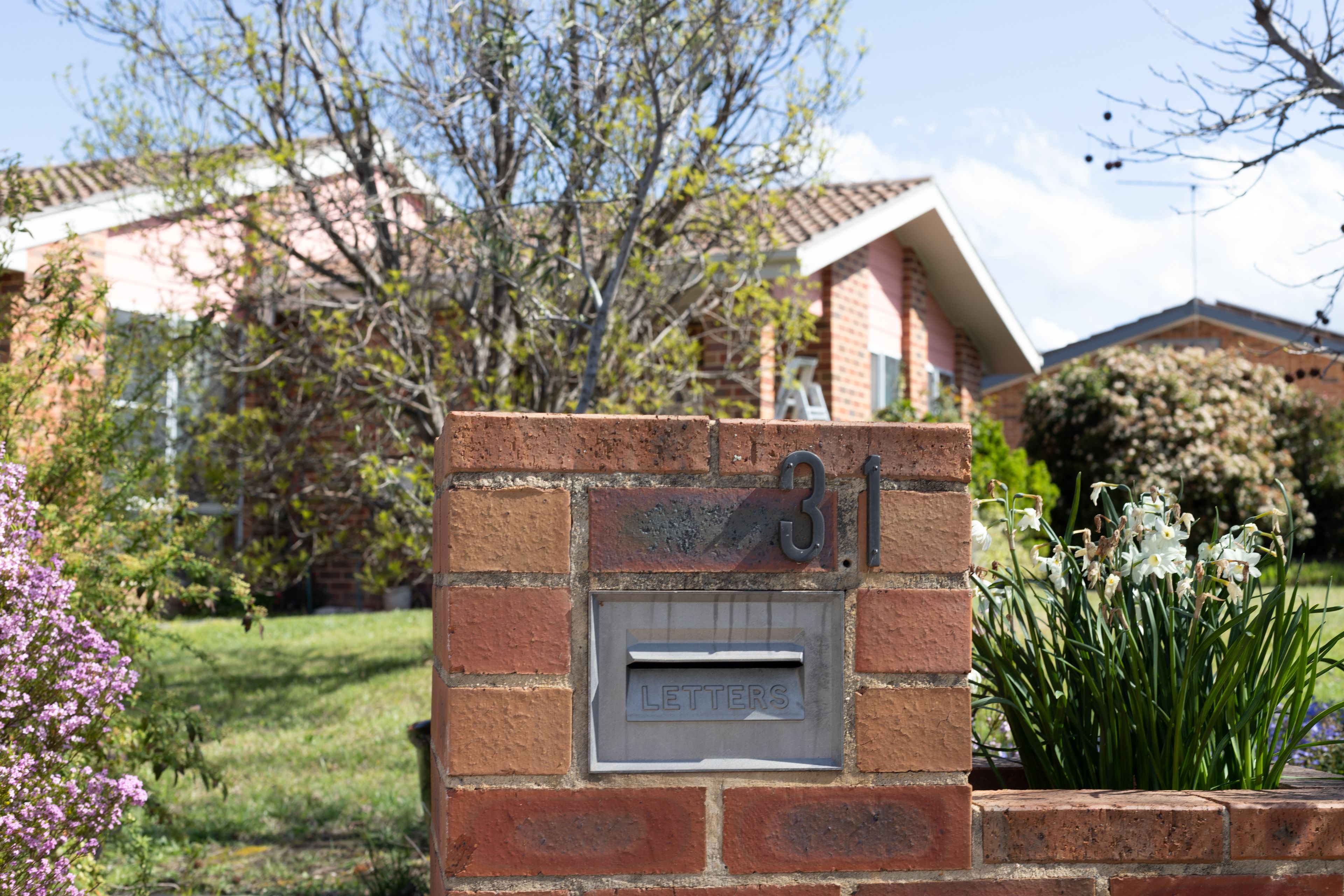 31 McTaggart Crescent, Kambah, ACT 2902