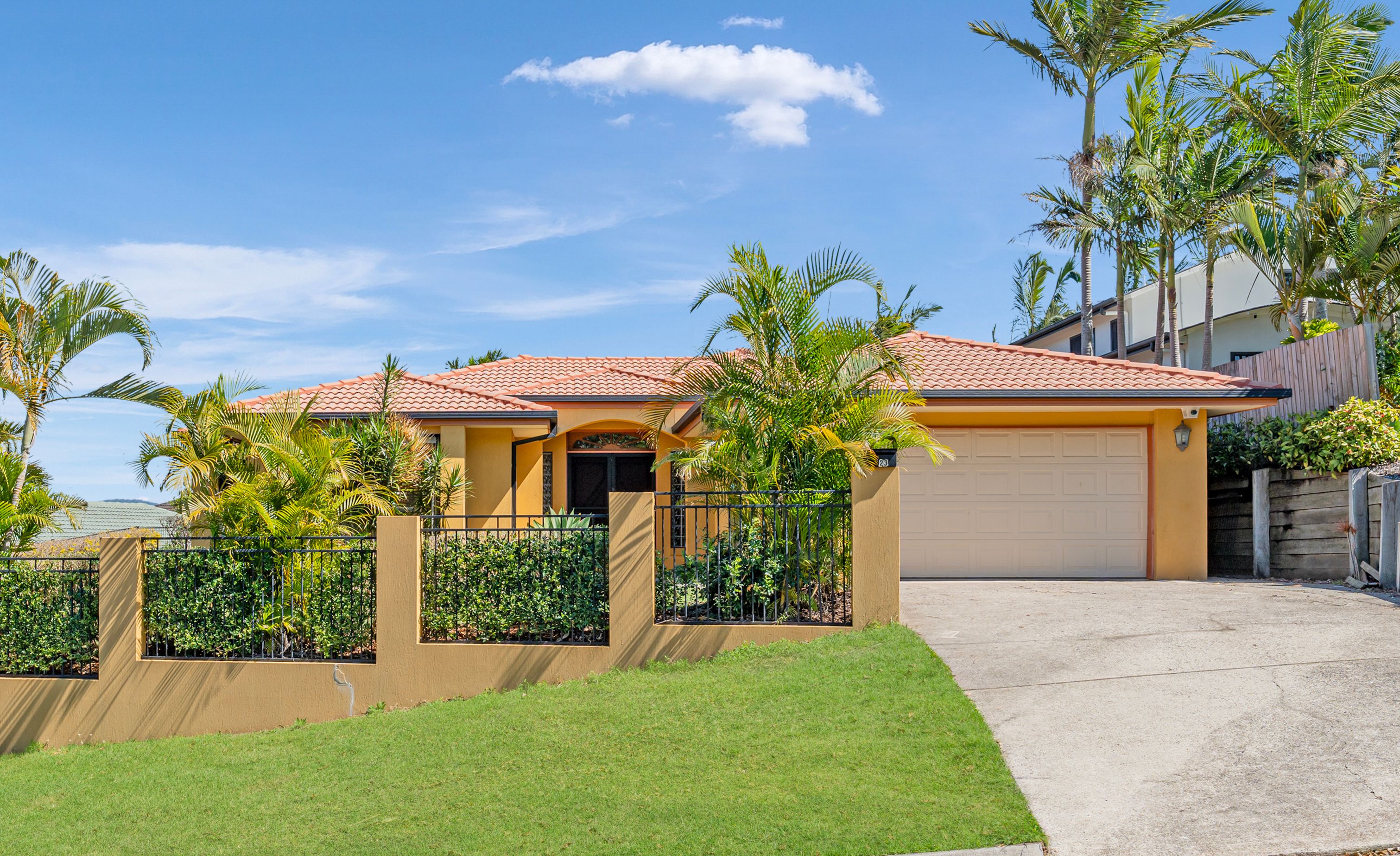 23 Valencia Court, Eatons Hill, QLD 4037