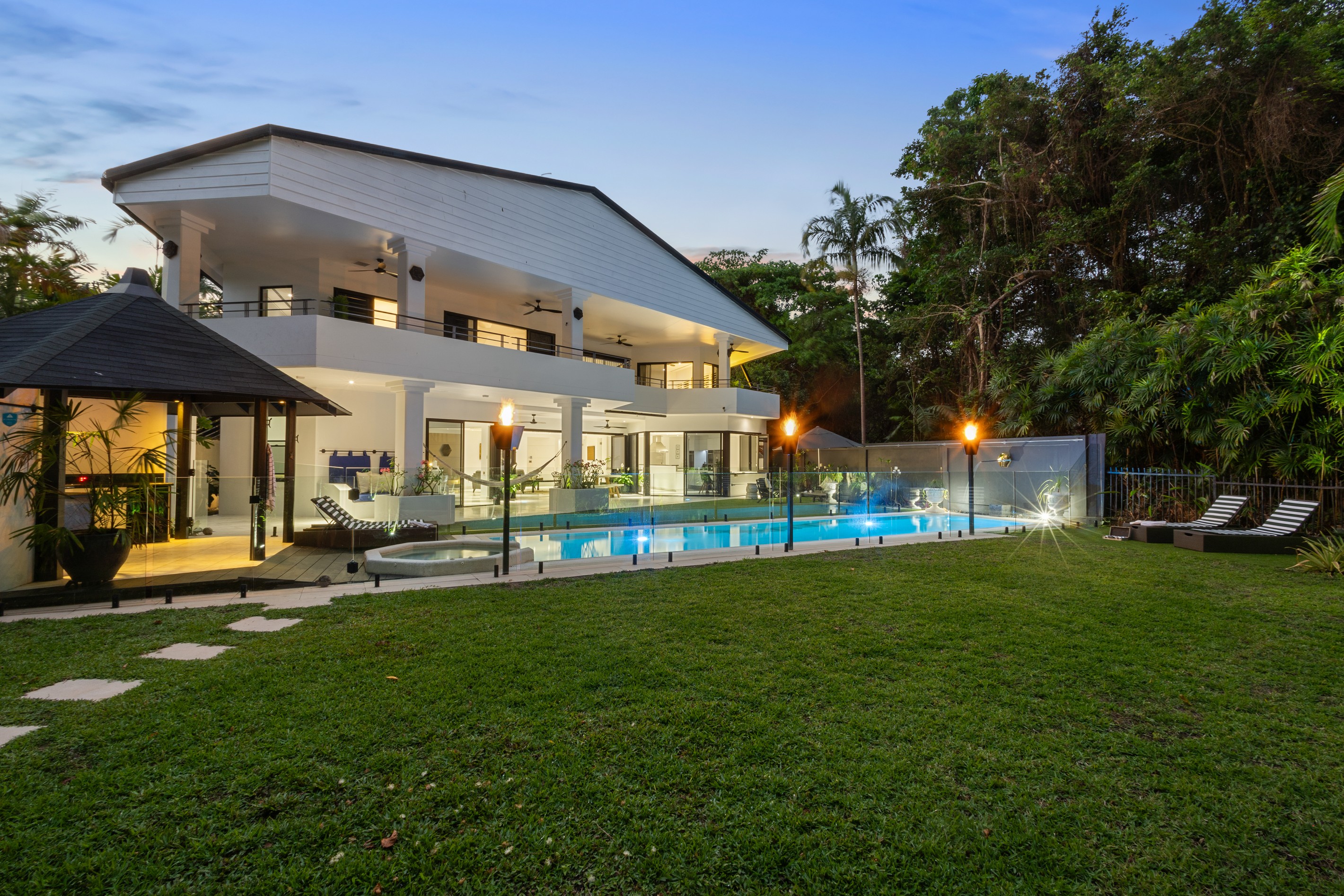2 Solander Boulevard, Port Douglas, QLD 4877