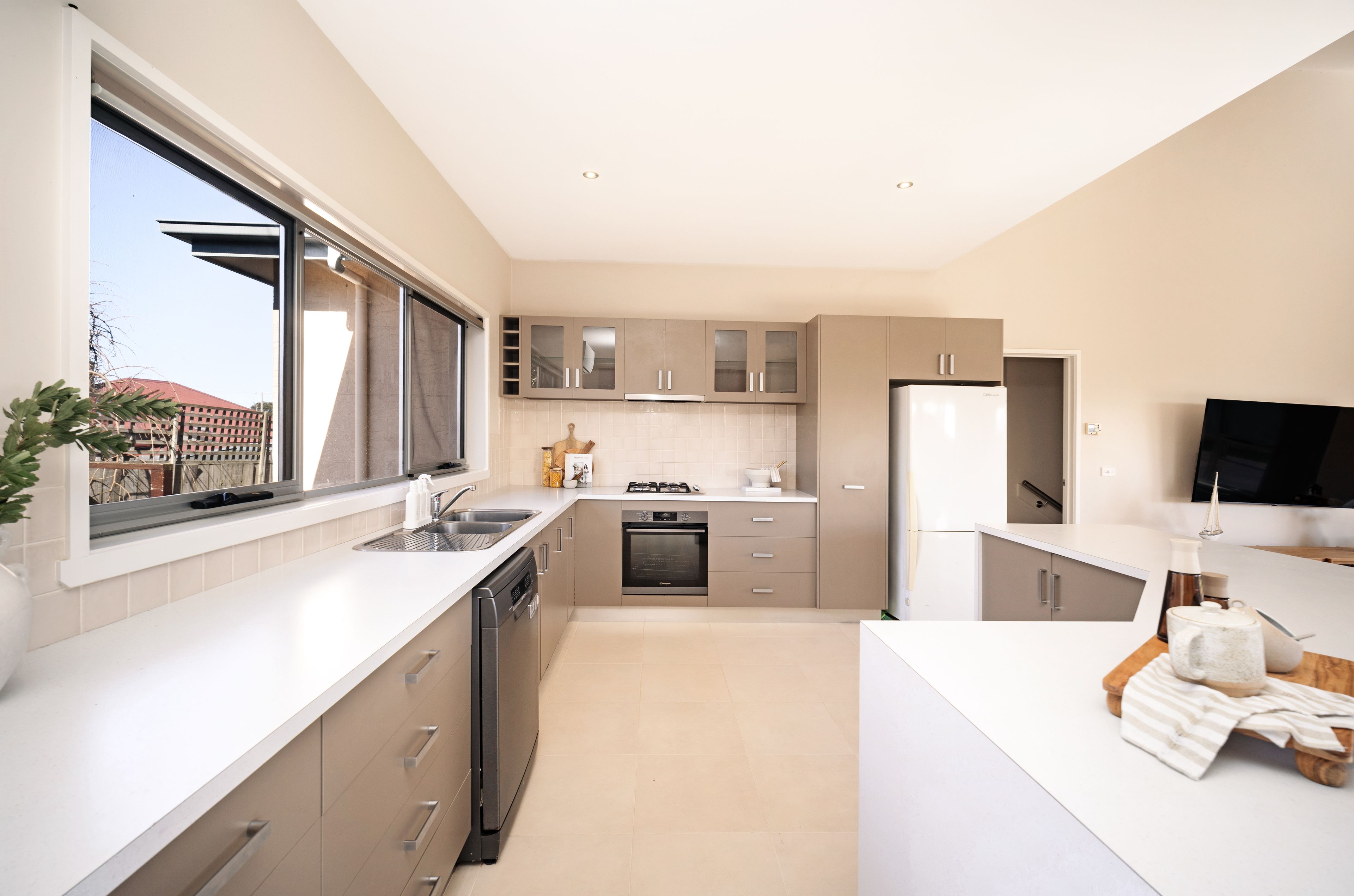 12 Maguire Place — photo 6 of 17