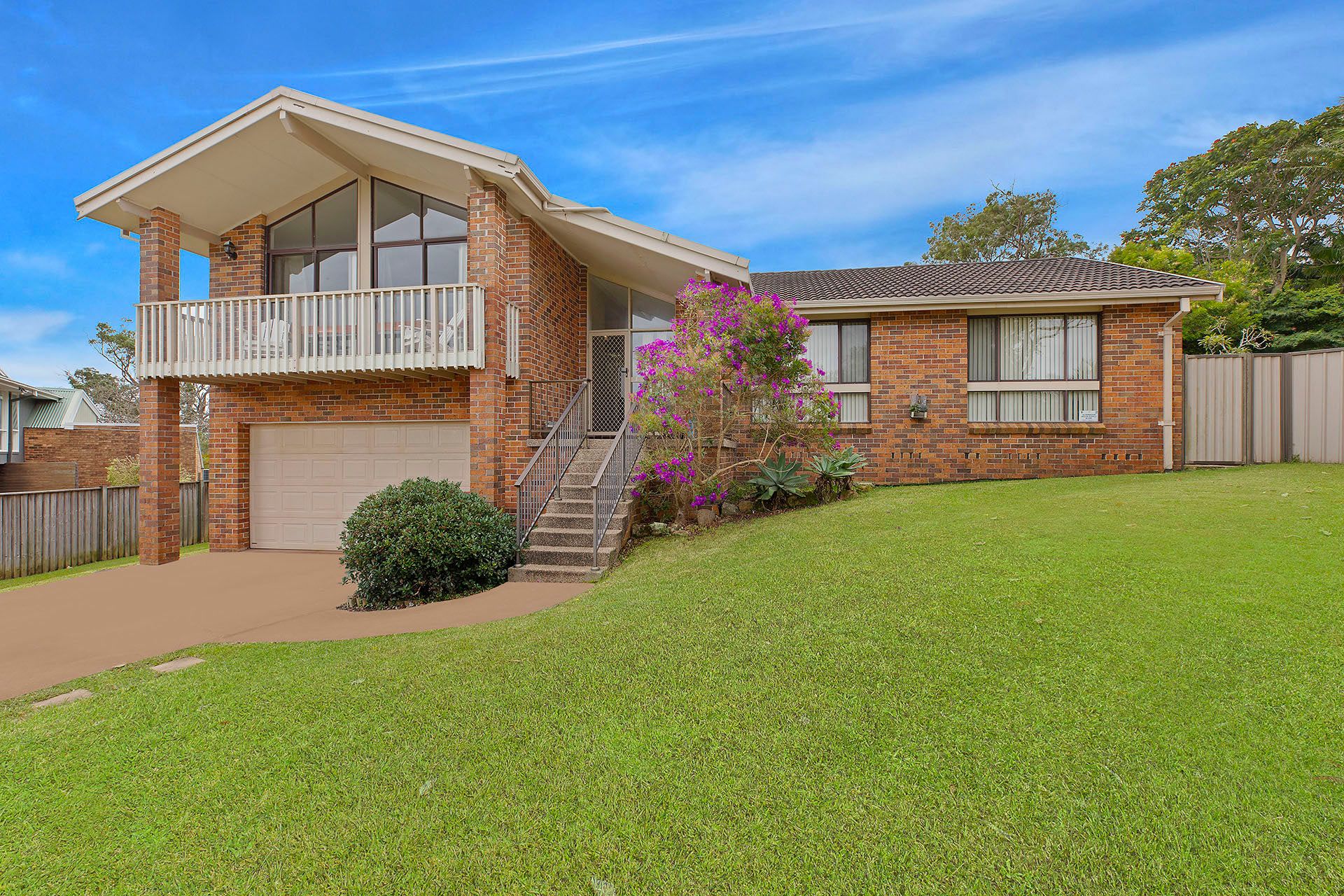 6 Parklands Close, Bateau Bay NSW 2261