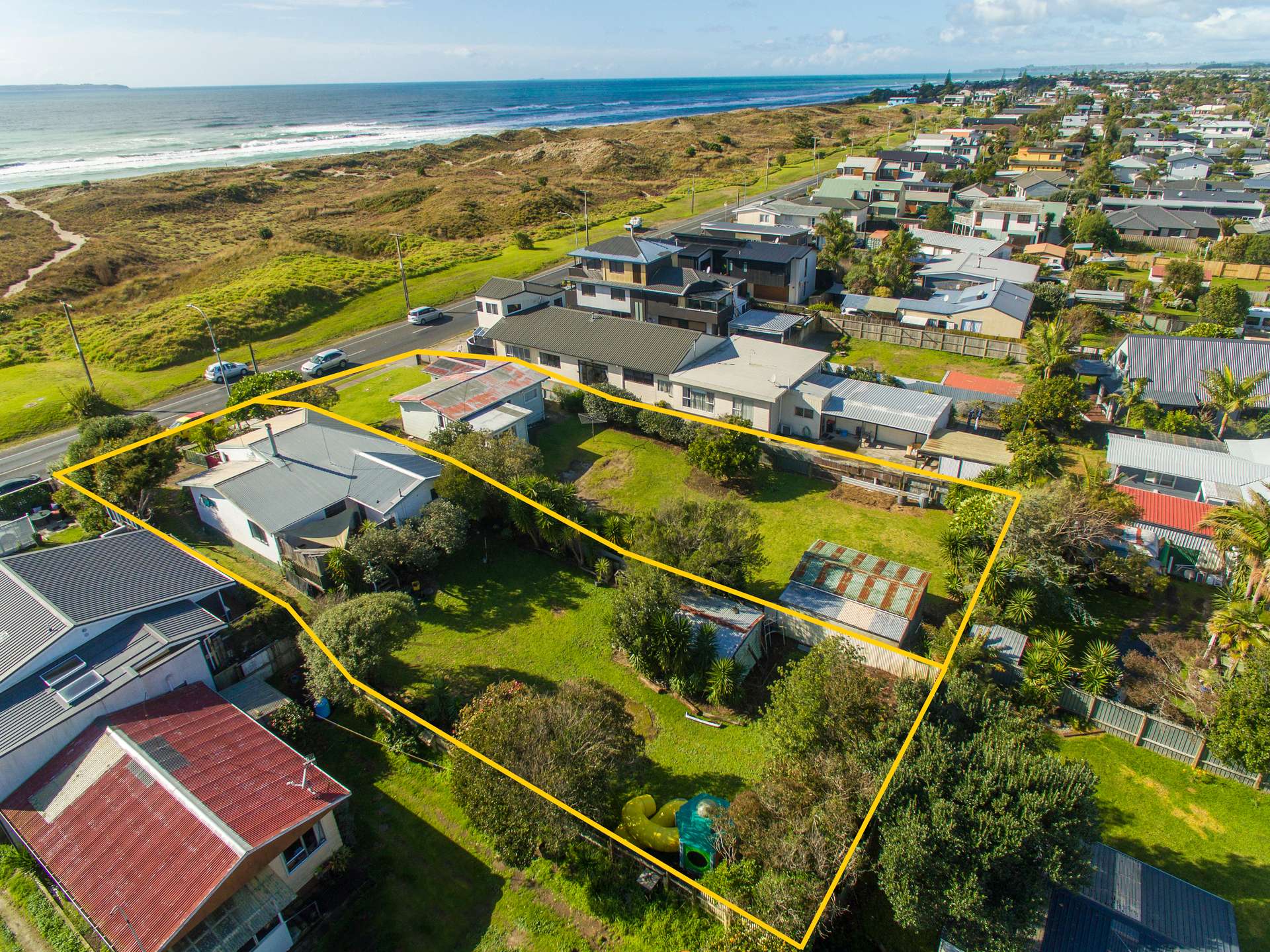 934 & 936 Papamoa Beach Road photo 4