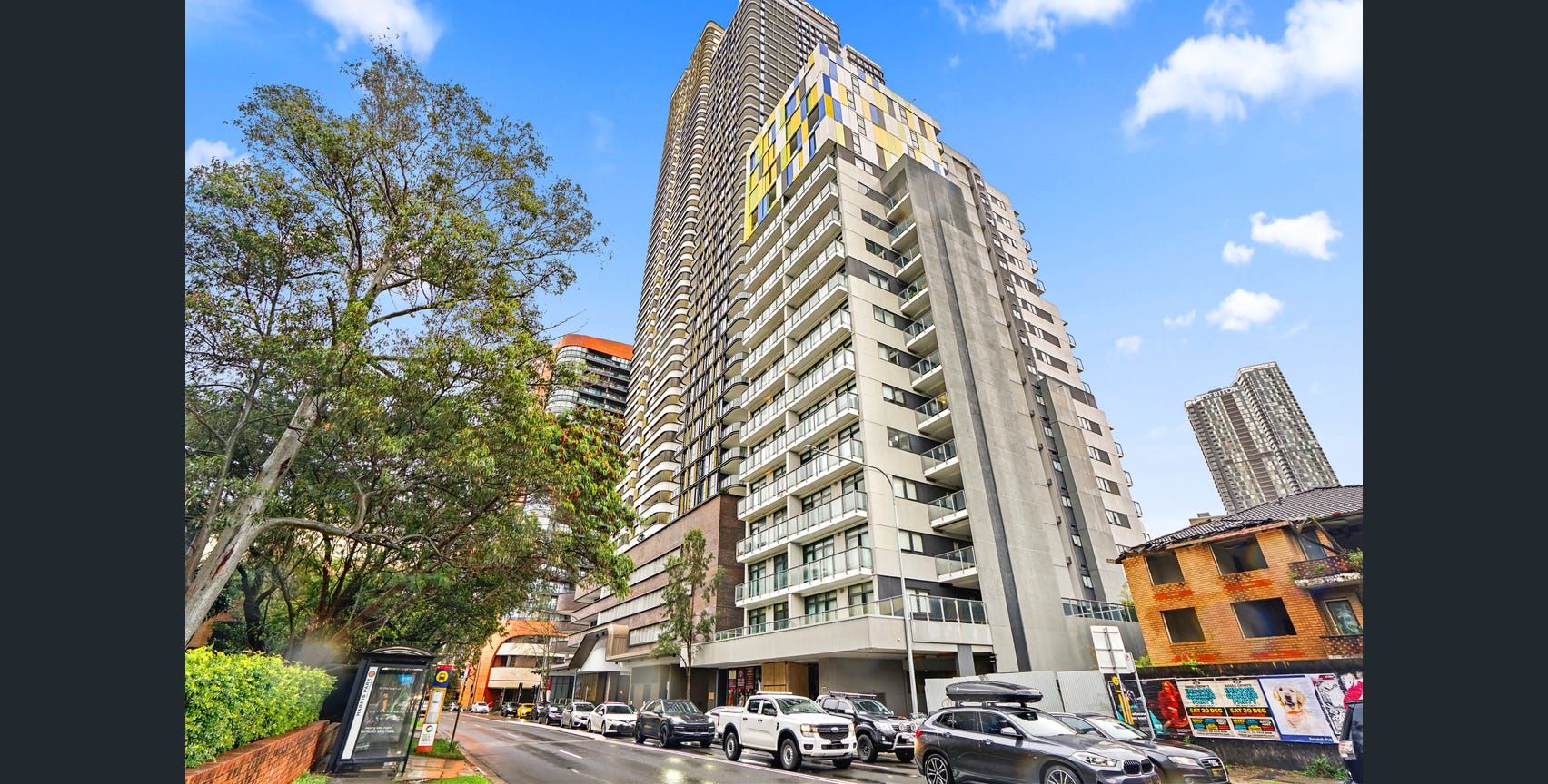 2105/20 Parkes Street — photo from Ray White United Group