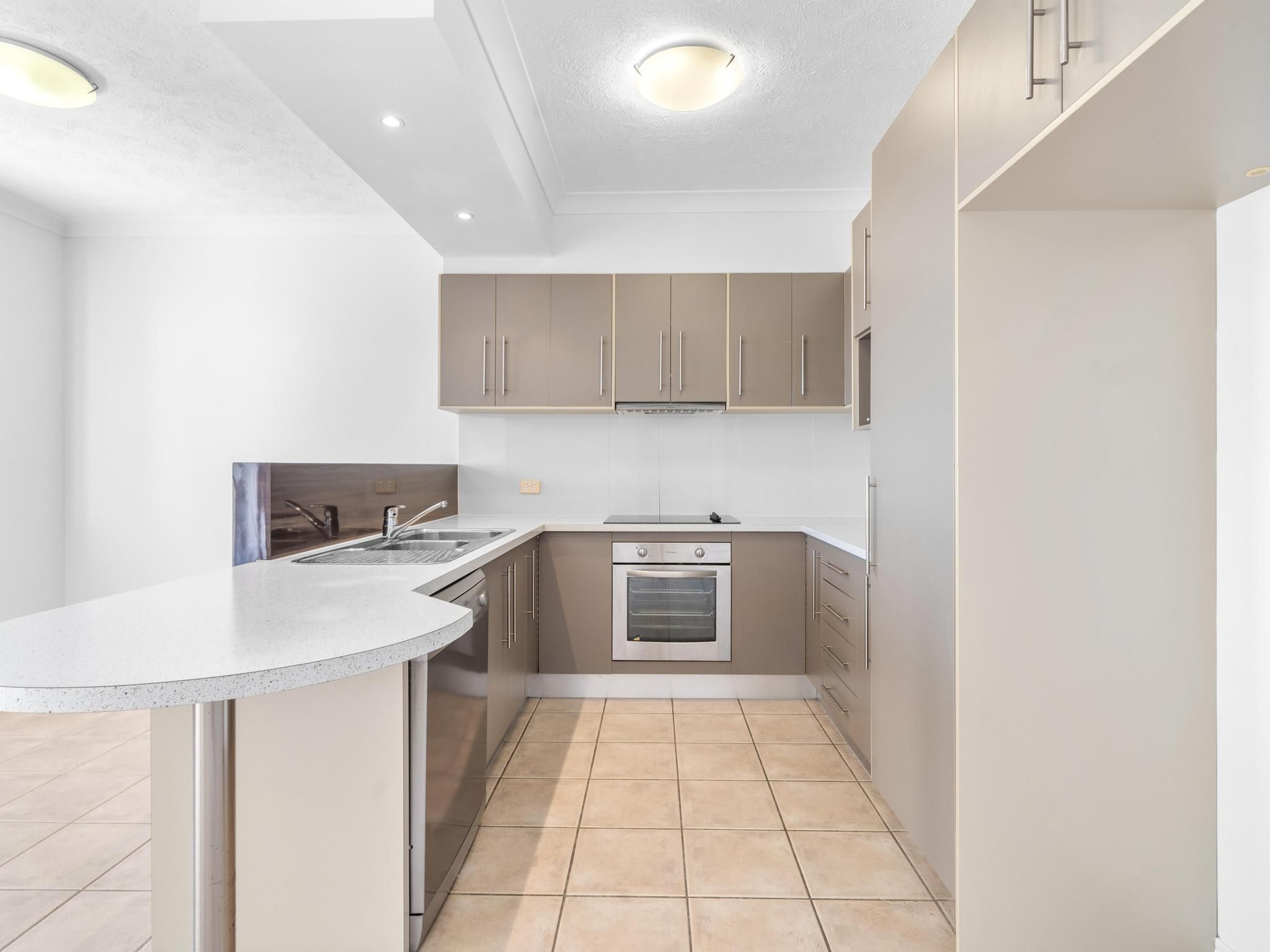 4/56 Crest Street — photo from Ray White Mt Gravatt
