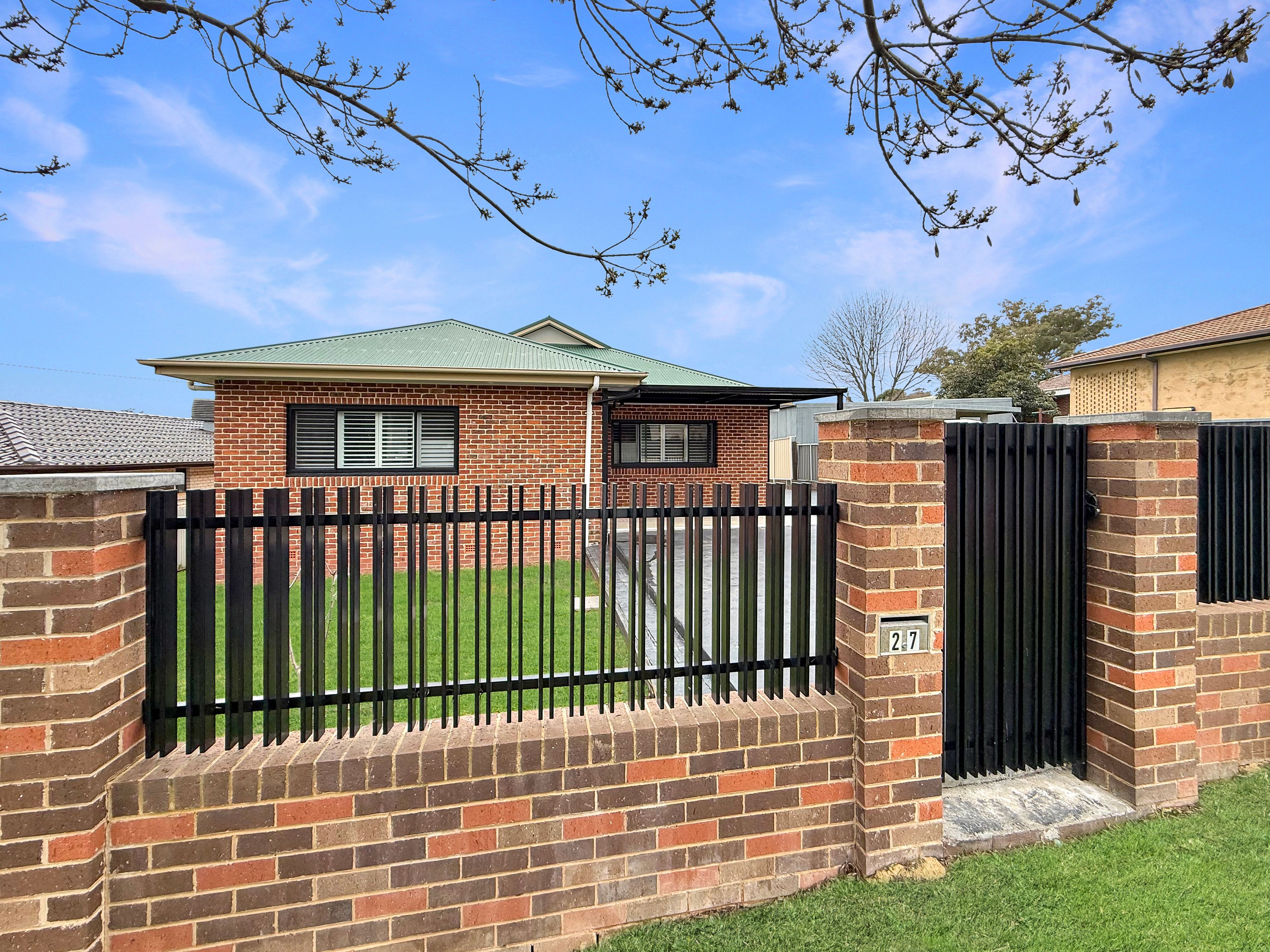 27 William Street — photo from Ray White Young