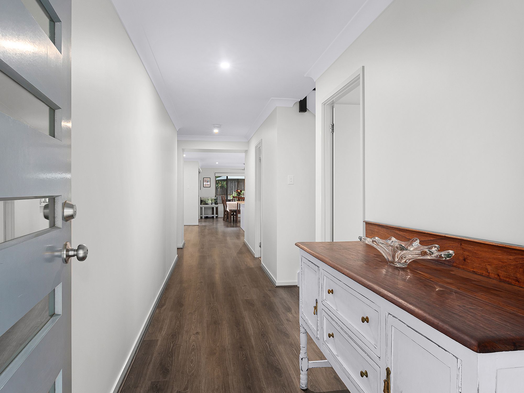 5 Greenview Avenue, South Ripley, QLD 4306