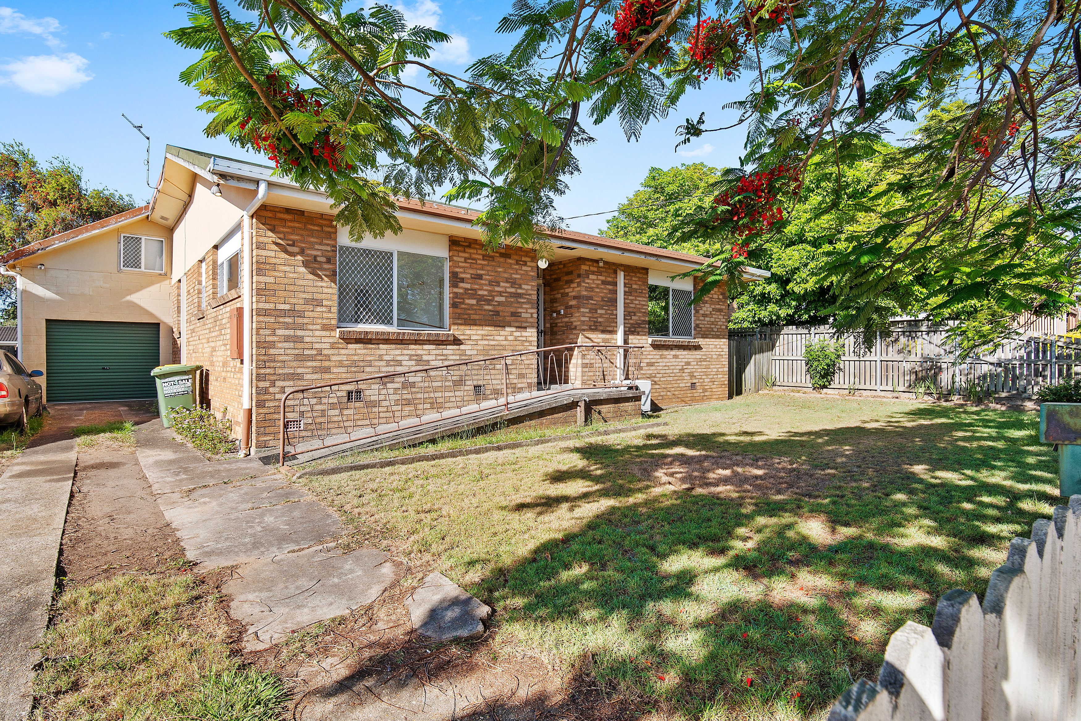28 King Street, Woody Point, QLD 4019