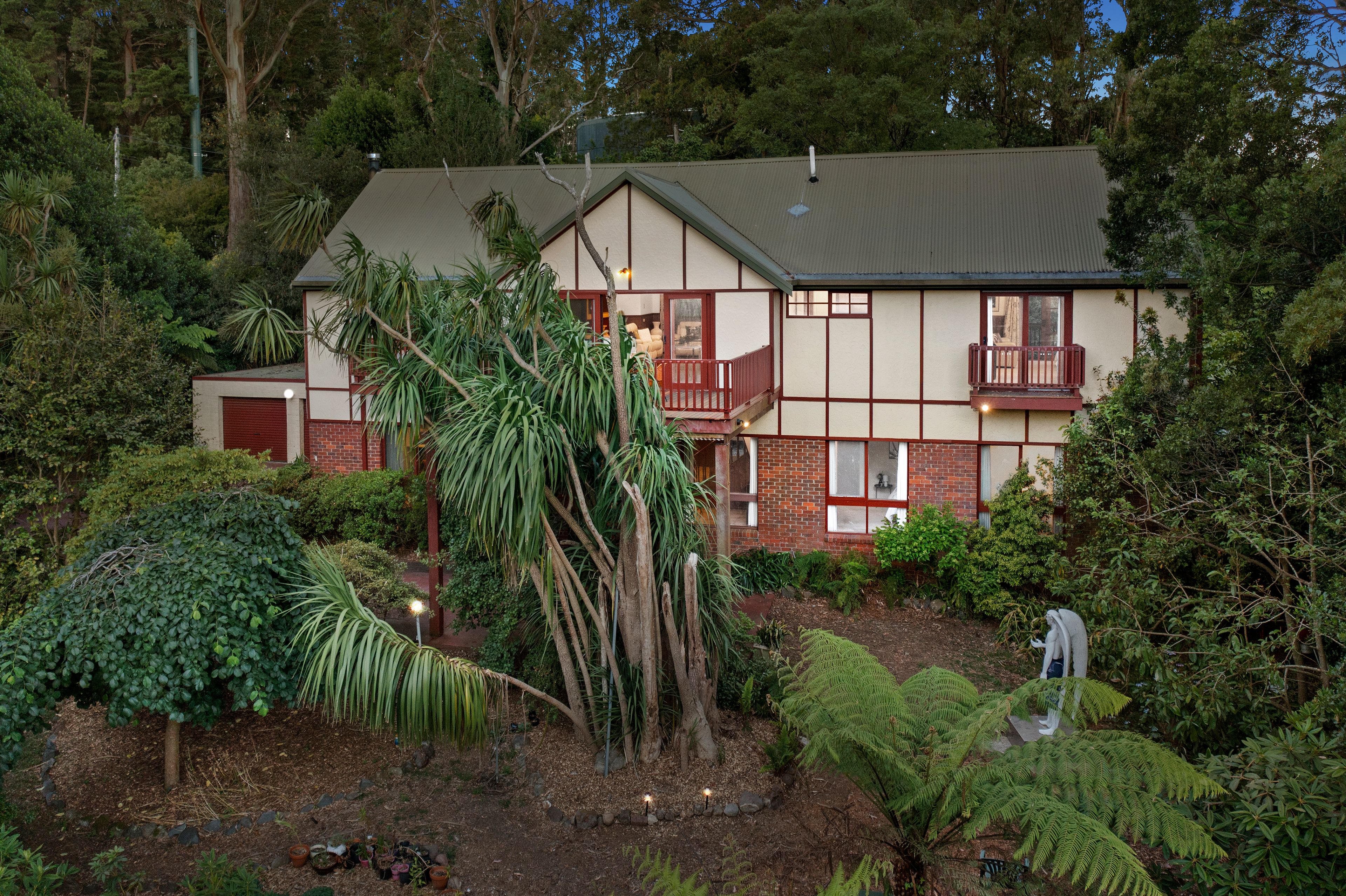 25 Monash Avenue, Olinda, VIC 3788