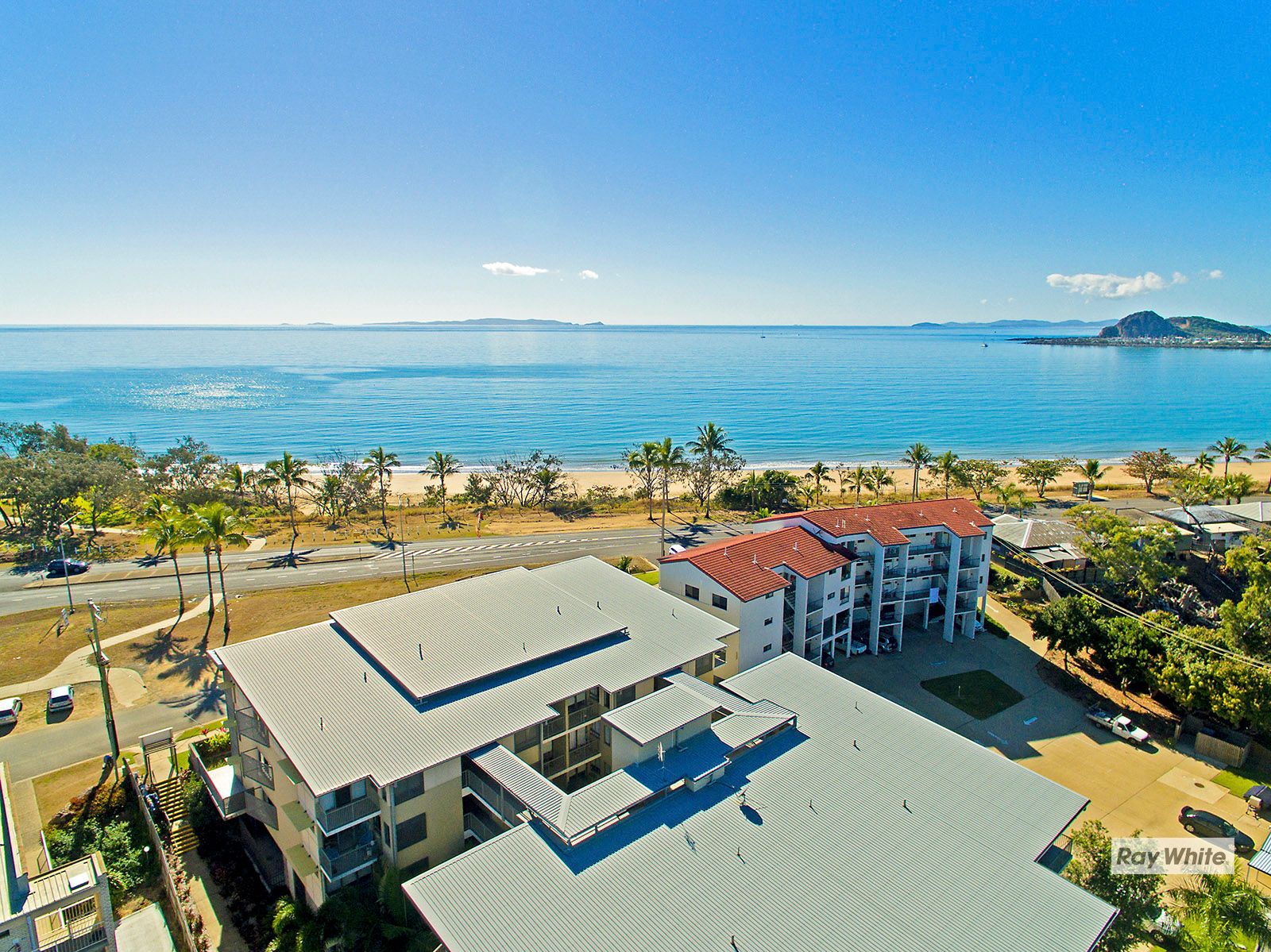 10/96-98 Scenic Highway, Lammermoor, QLD 4703