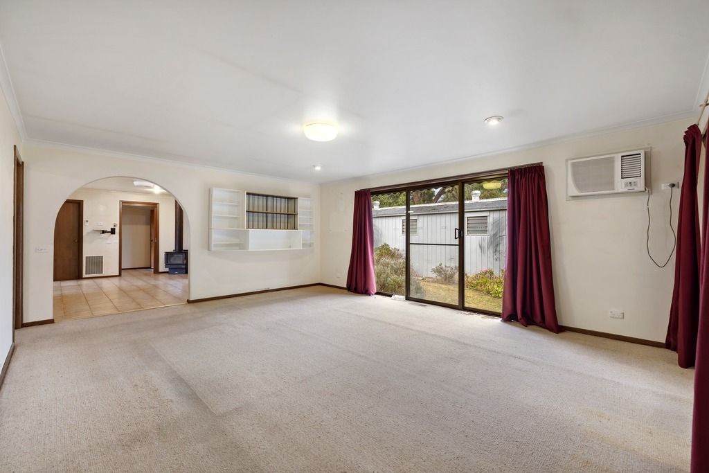 40 Governors Road — photo 10 of 27