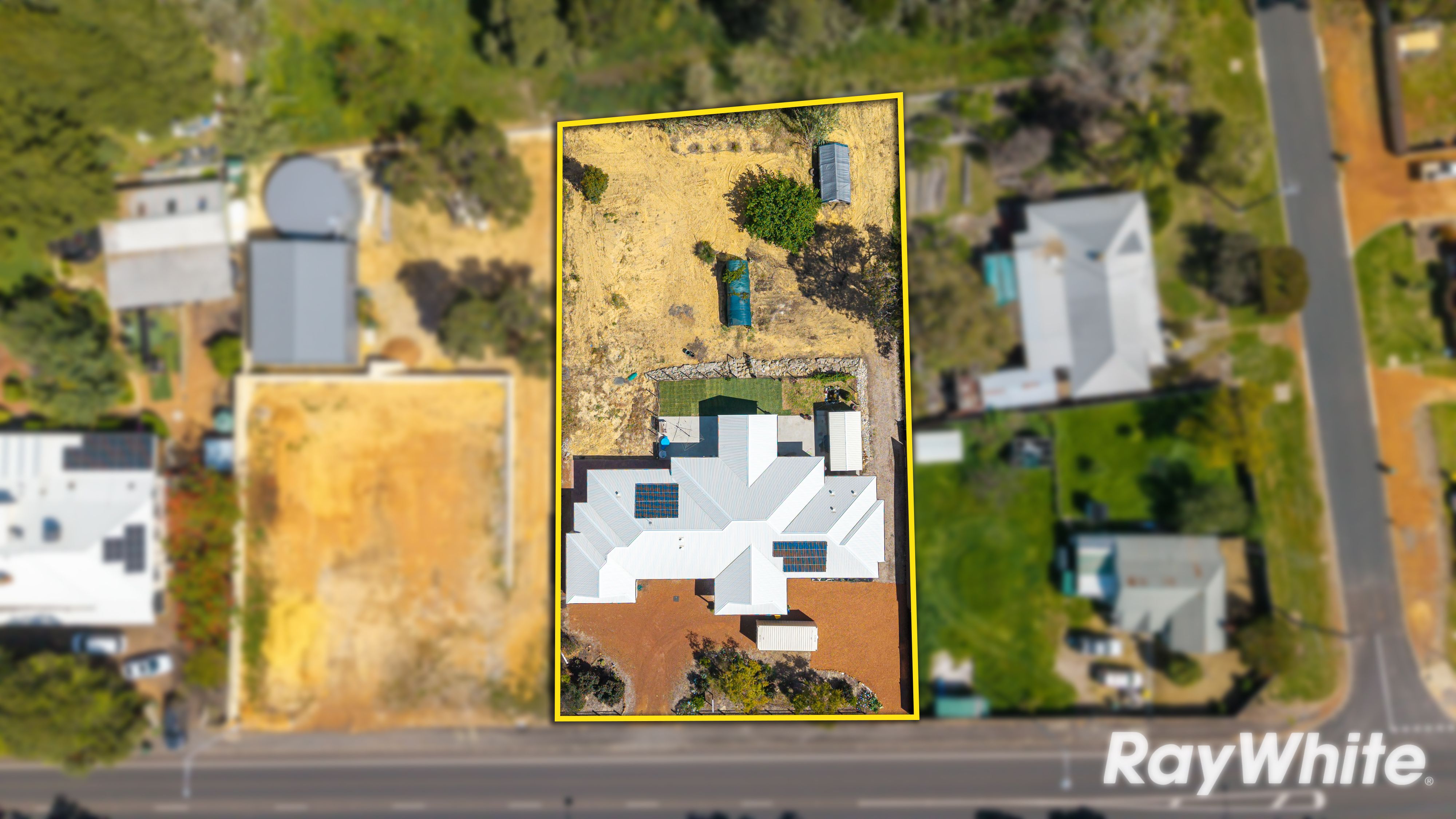 107 South Western Highway — photo 19 of 22