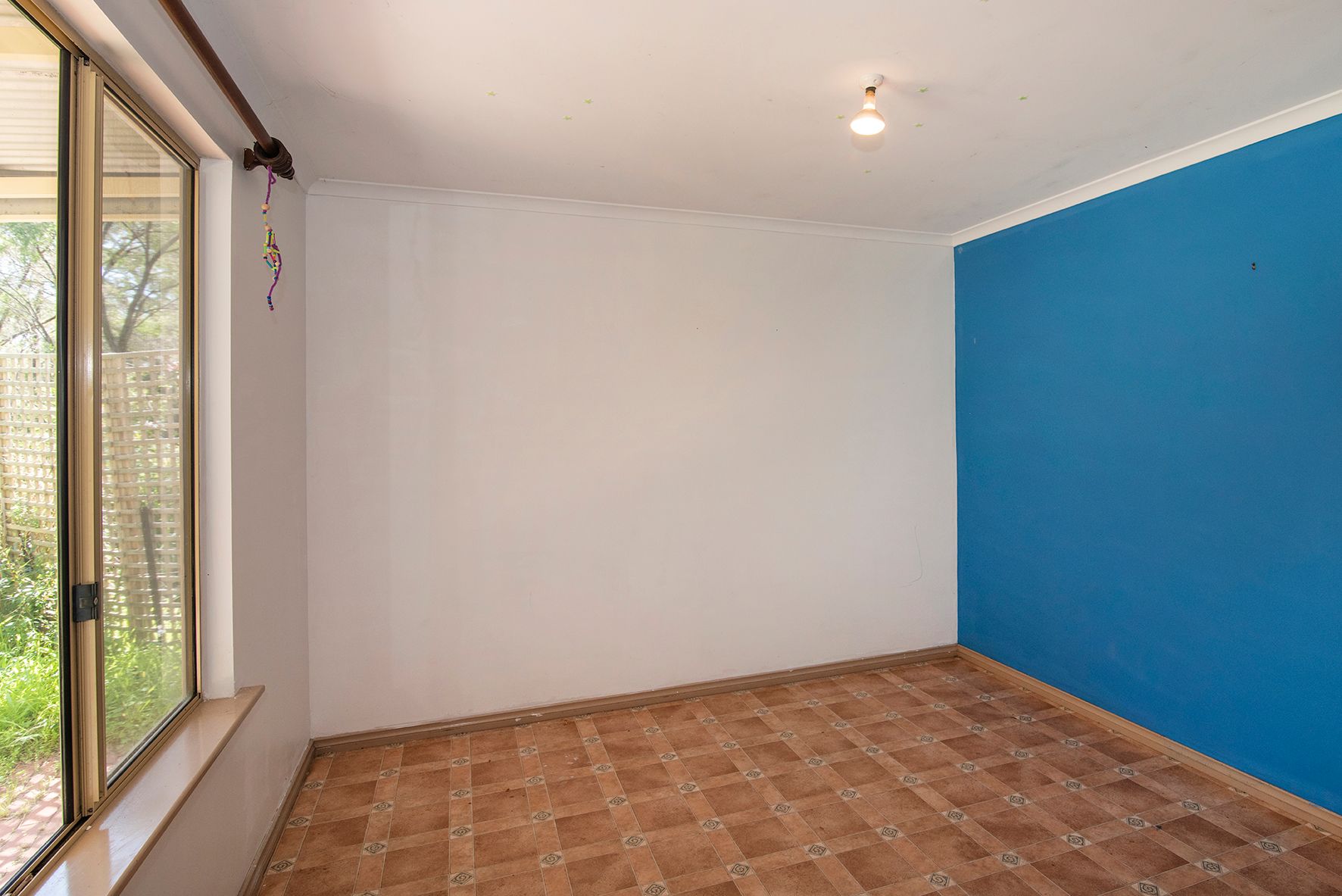 15 Mayflower Place — photo 6 of 14
