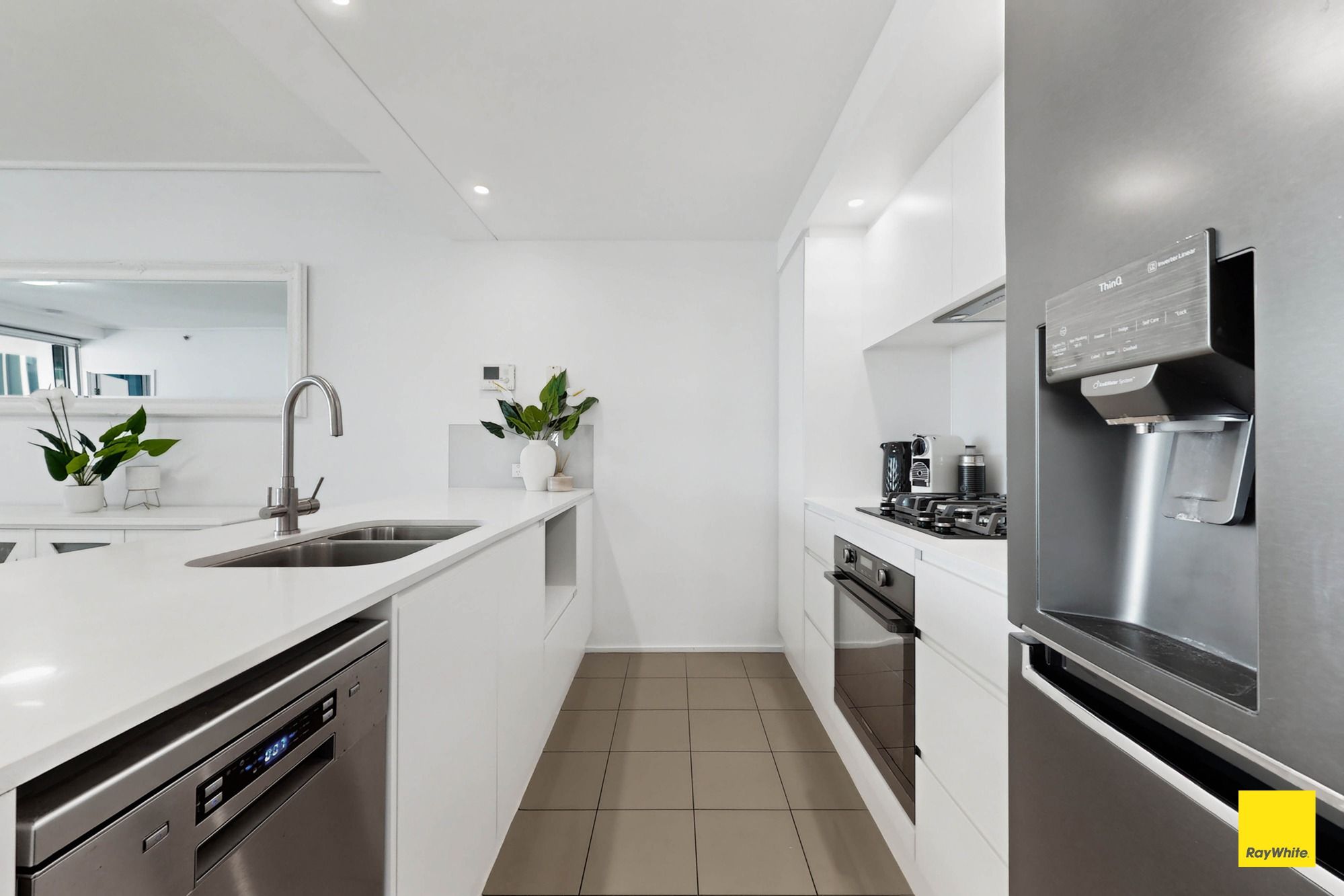 164/30 Macrossan Street, Brisbane City, QLD 4000