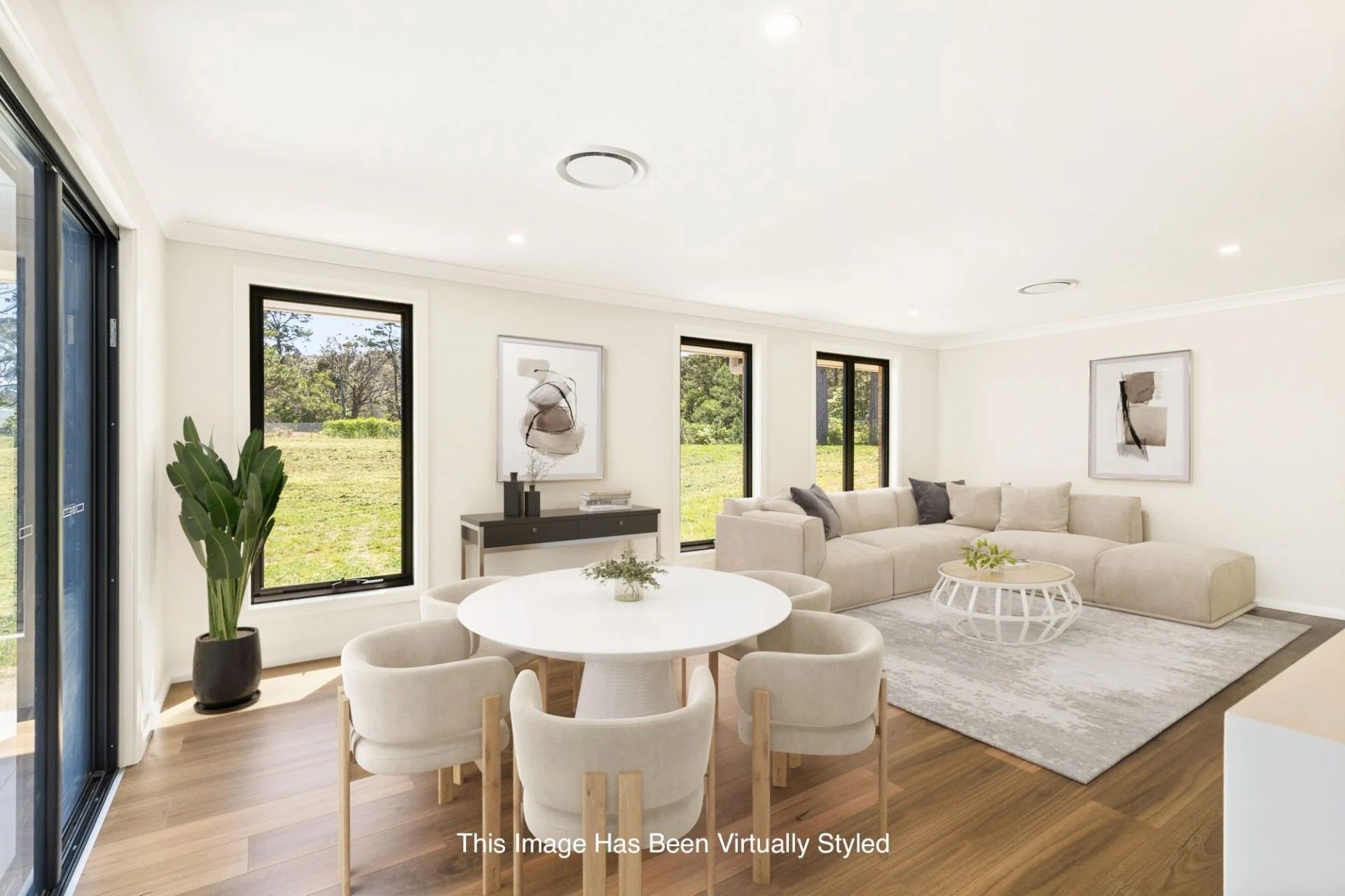 33 Ferguson Crescent — photo from Ray White Mittagong