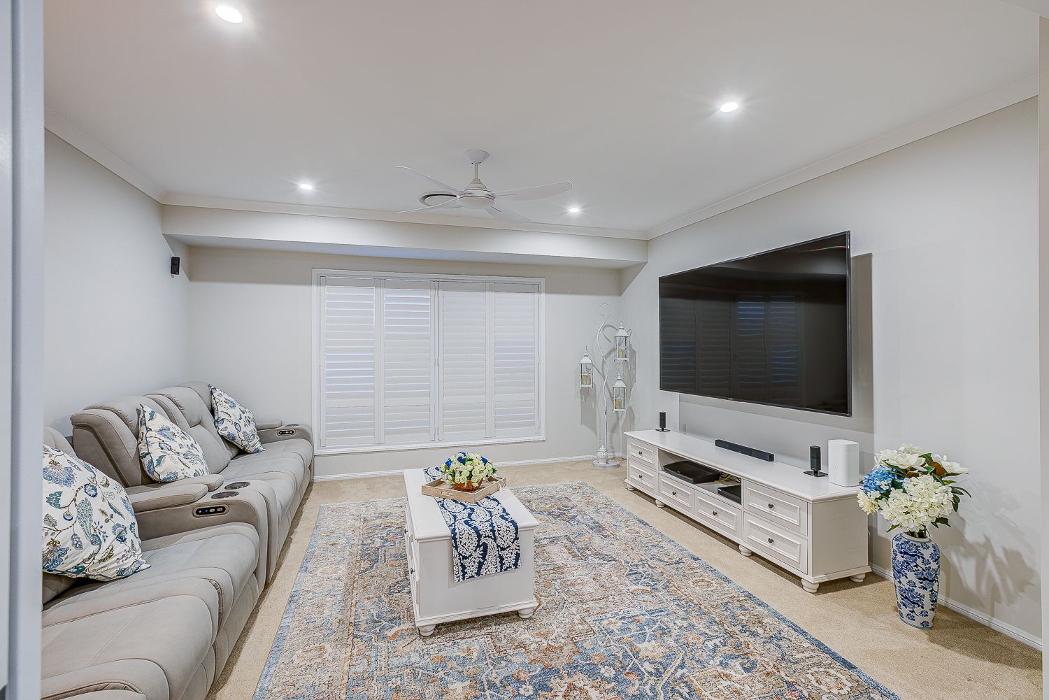 22 Forest Road — photo 6 of 14