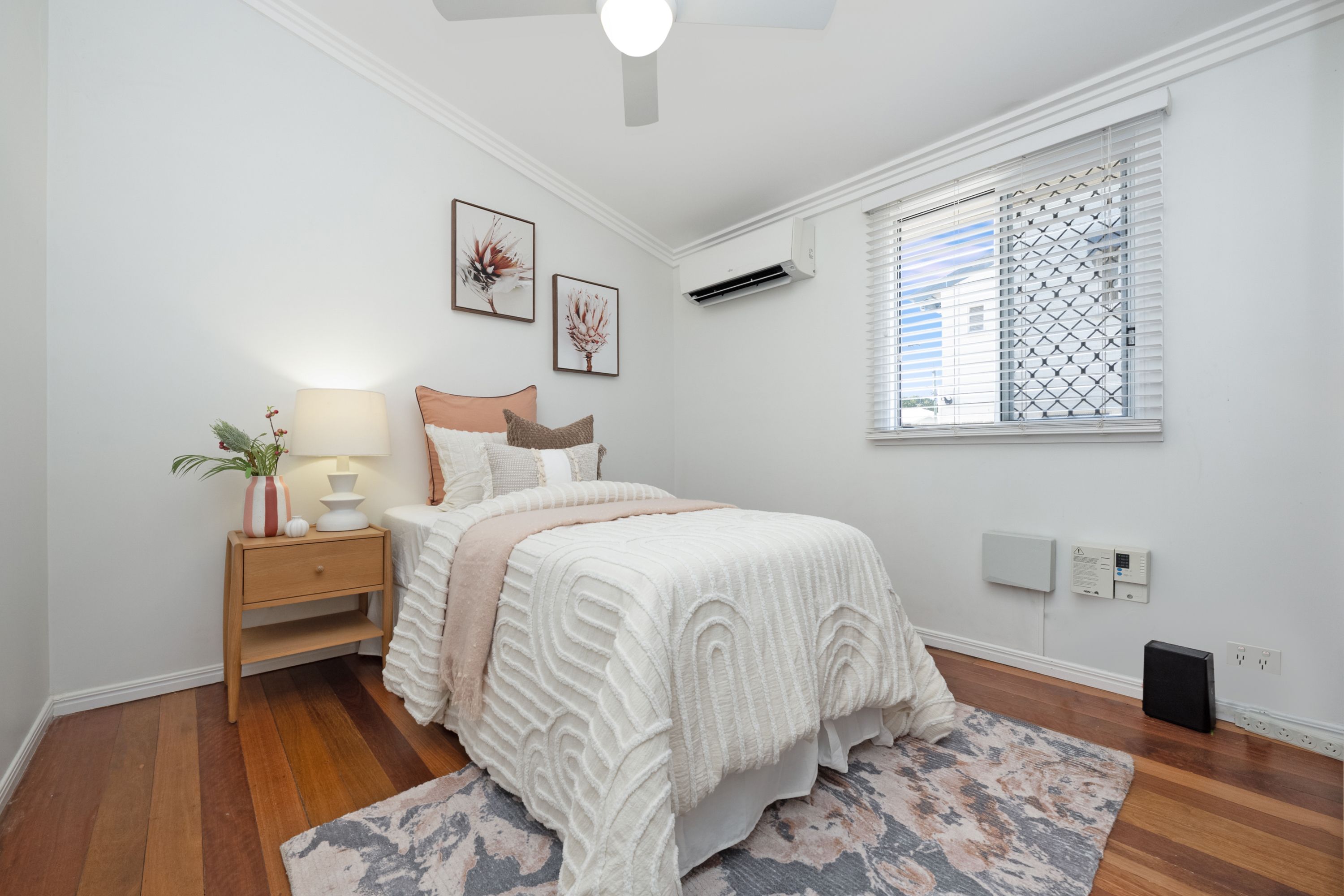151 Kings Road — photo 9 of 18