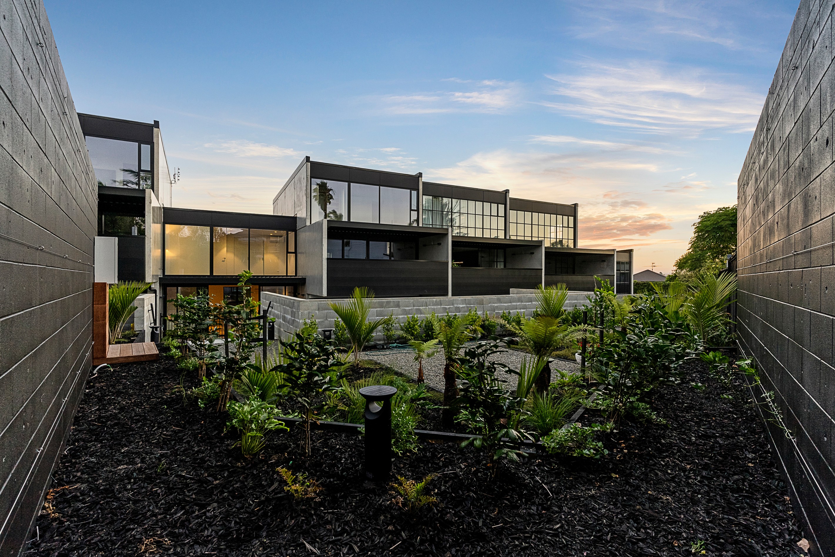 4/279 Lake Road, Takapuna, North Shore City