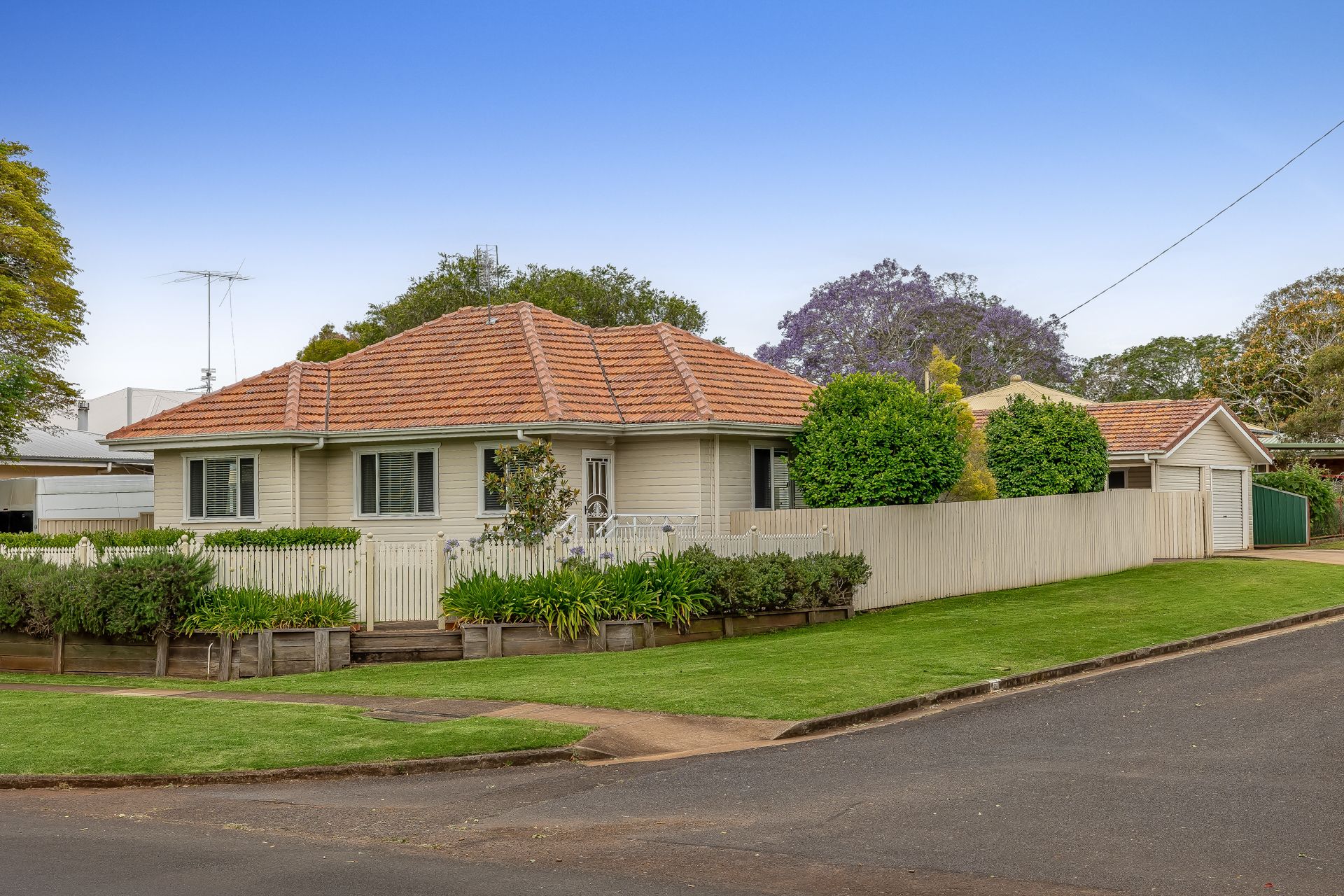 252 Hume Street, South Toowoomba, QLD 4350 Sold House Ray White