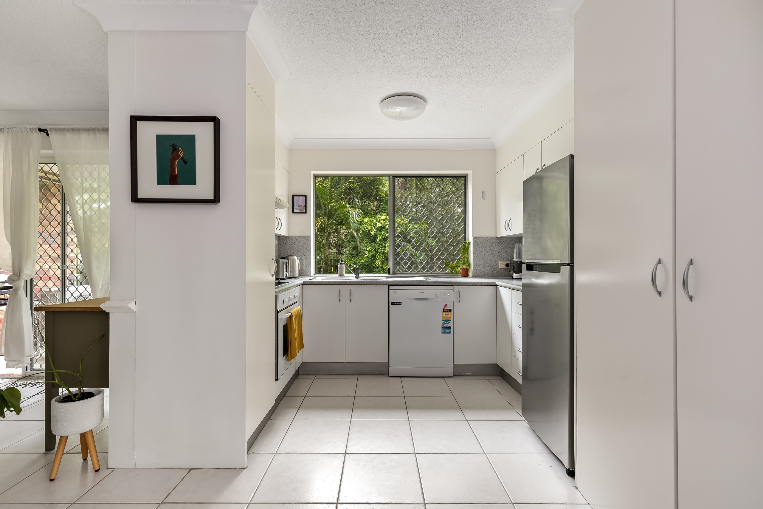 4/130 Central Avenue, Indooroopilly, QLD 4068