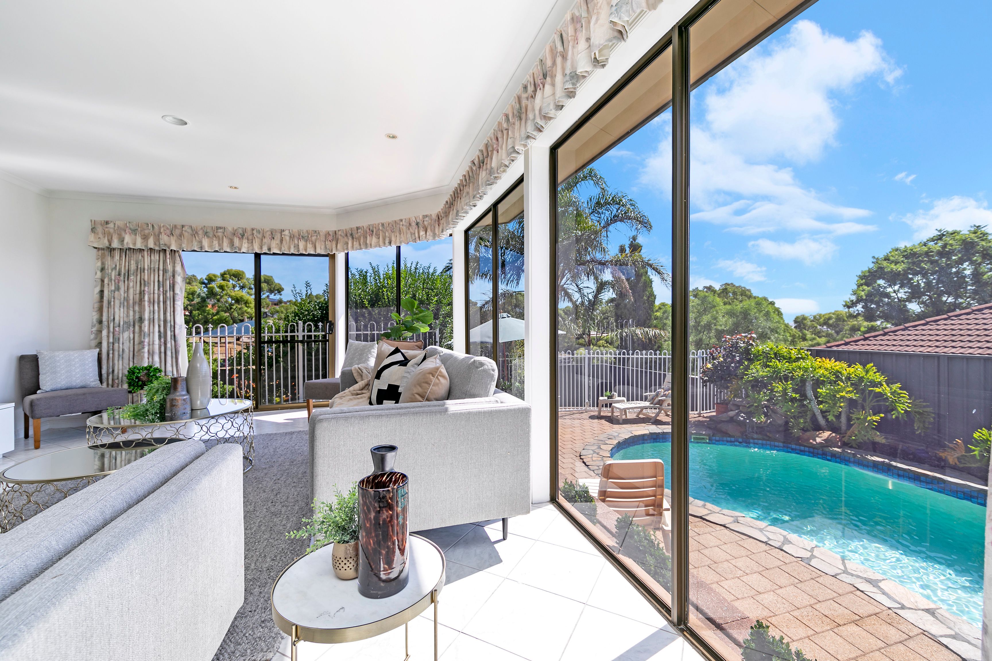 5 Parkeston Court, Para Hills SA 5096