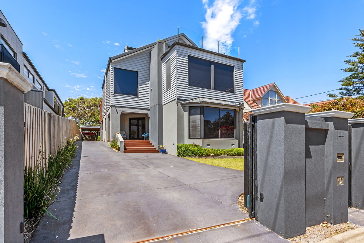 144 Nepean Highway, Seaford, VIC 3198