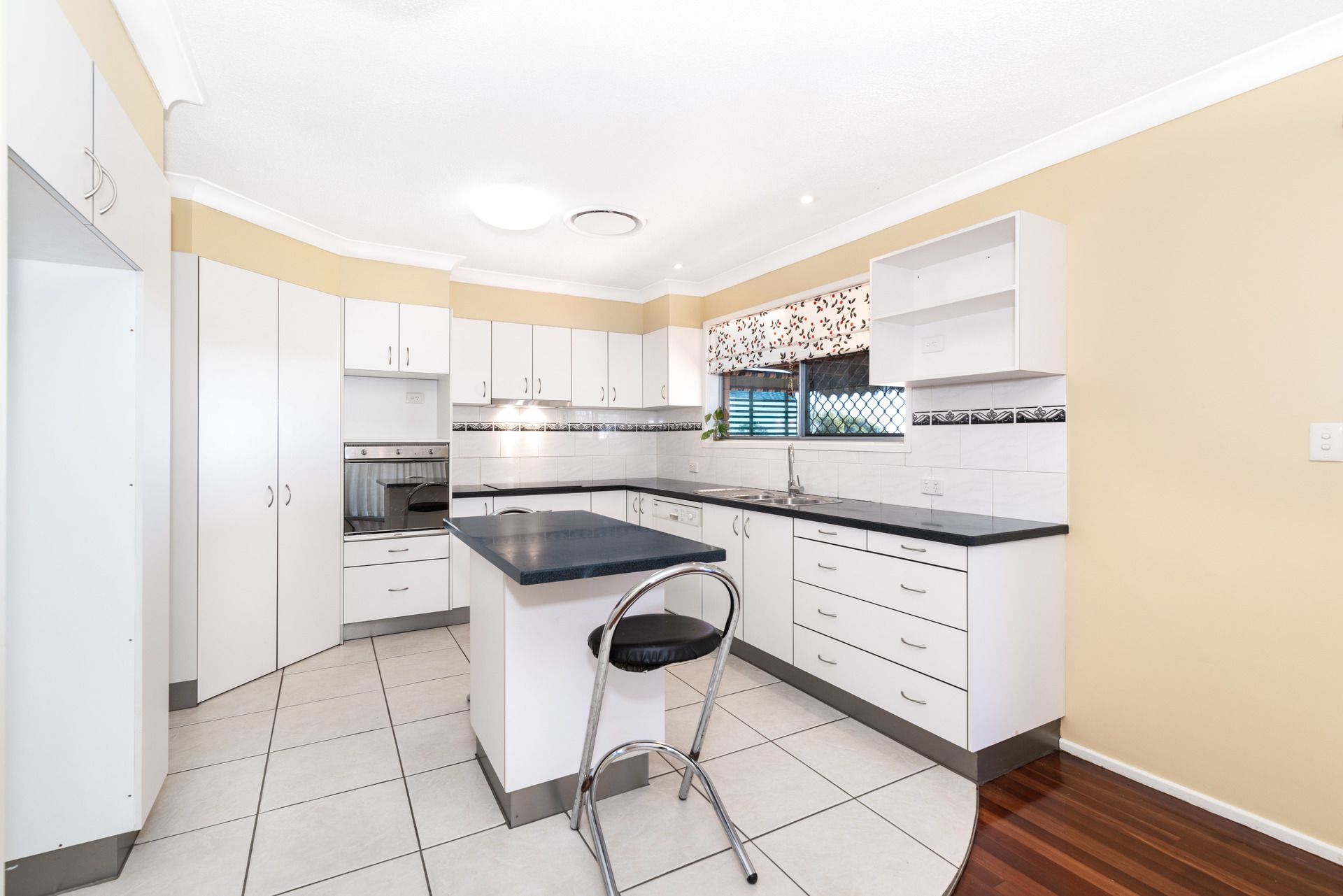 547 Robinson Road West, Aspley, QLD 4034