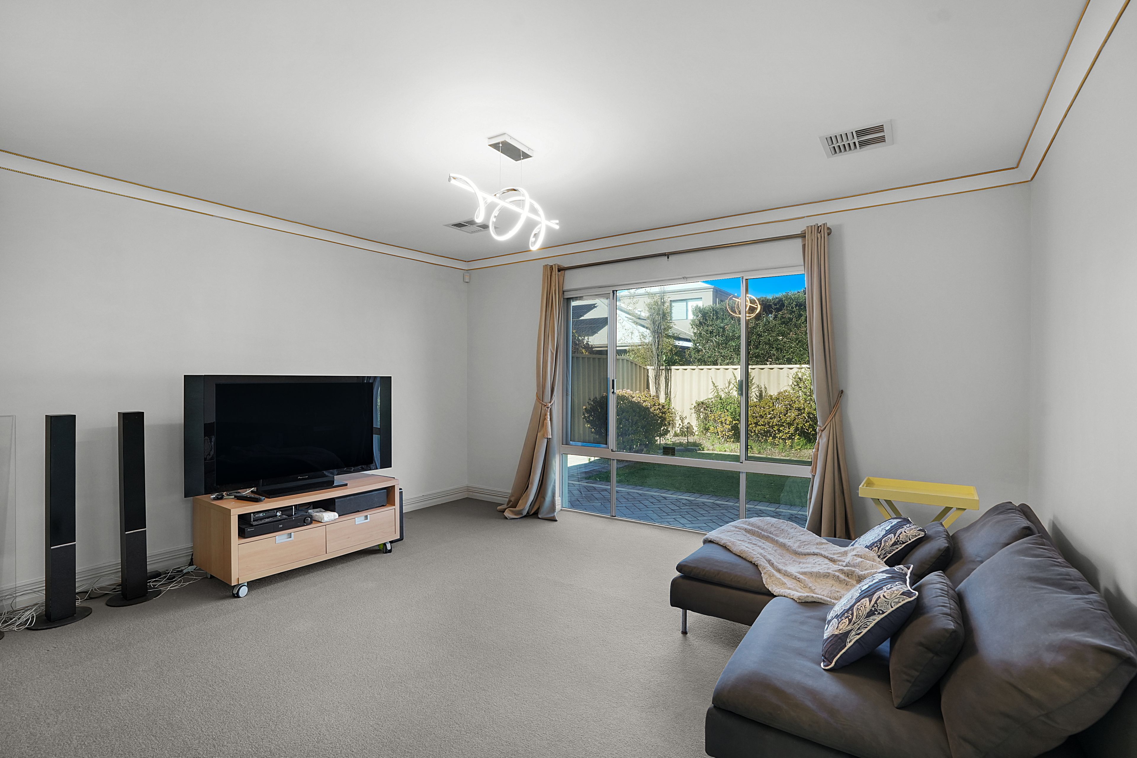5 Como Way — photo 16 of 30