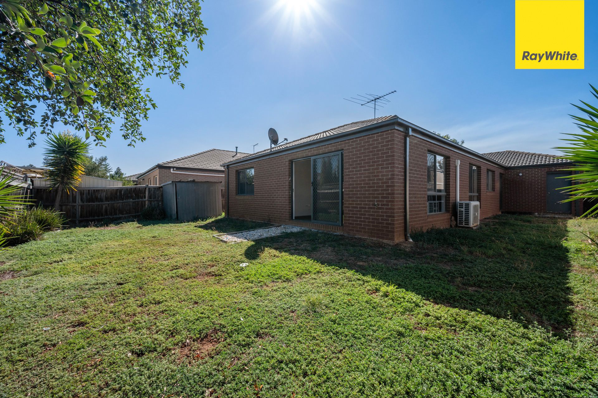 2 Stipa Place — photo 11 of 15