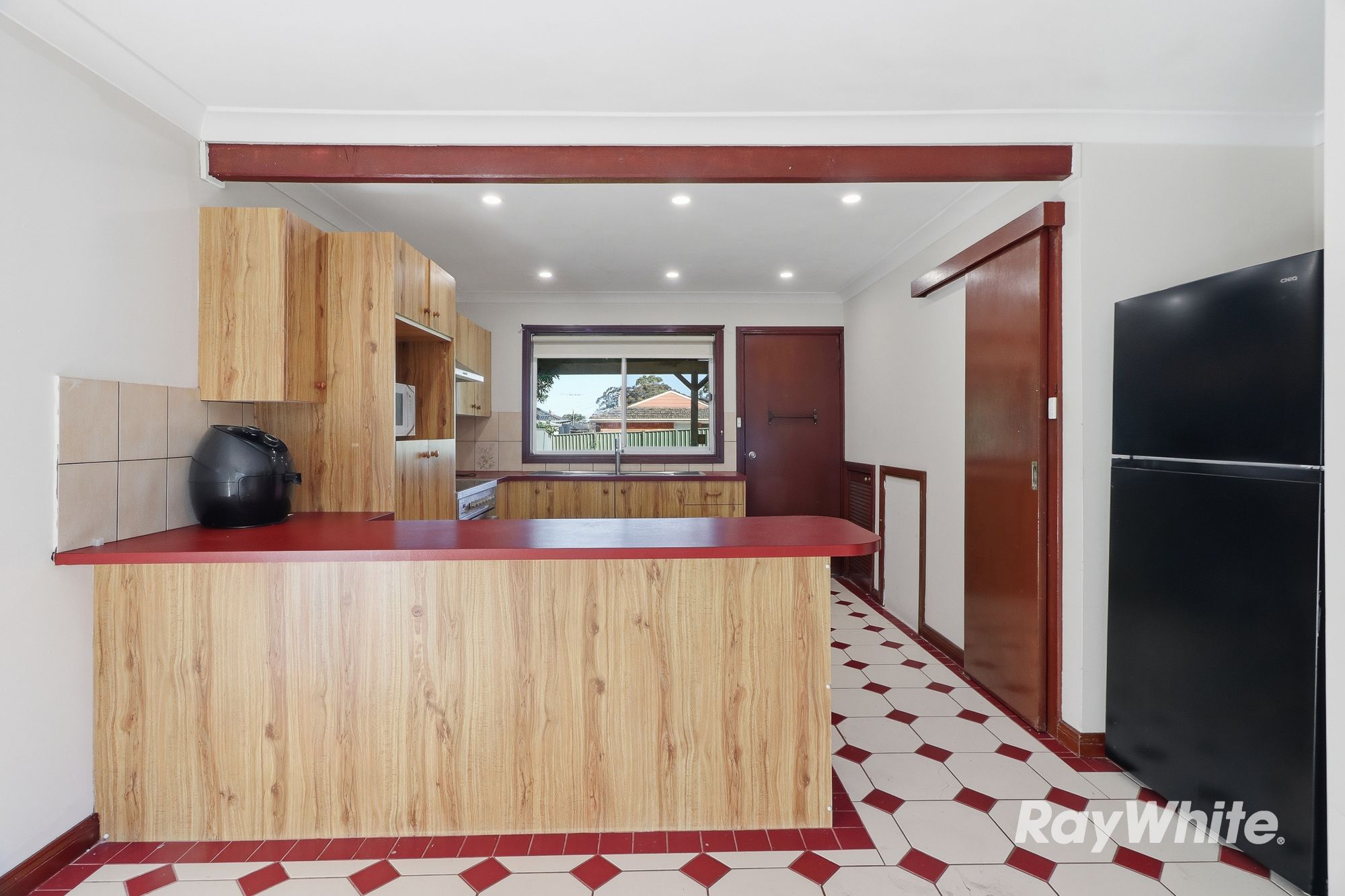 140 Macquarie Road — photo 8 of 23