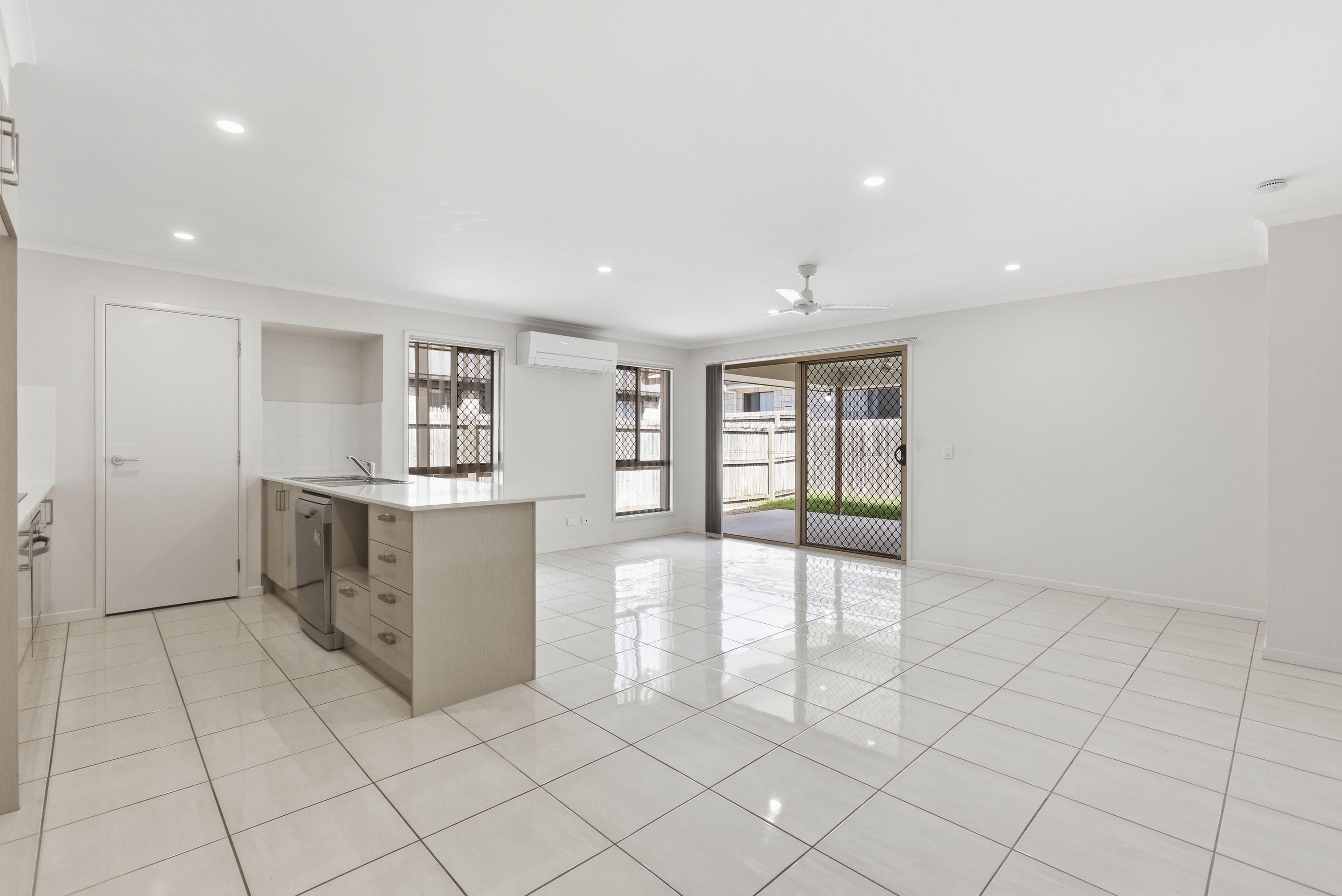 28 Tarong Avenue, North Lakes, QLD 4509