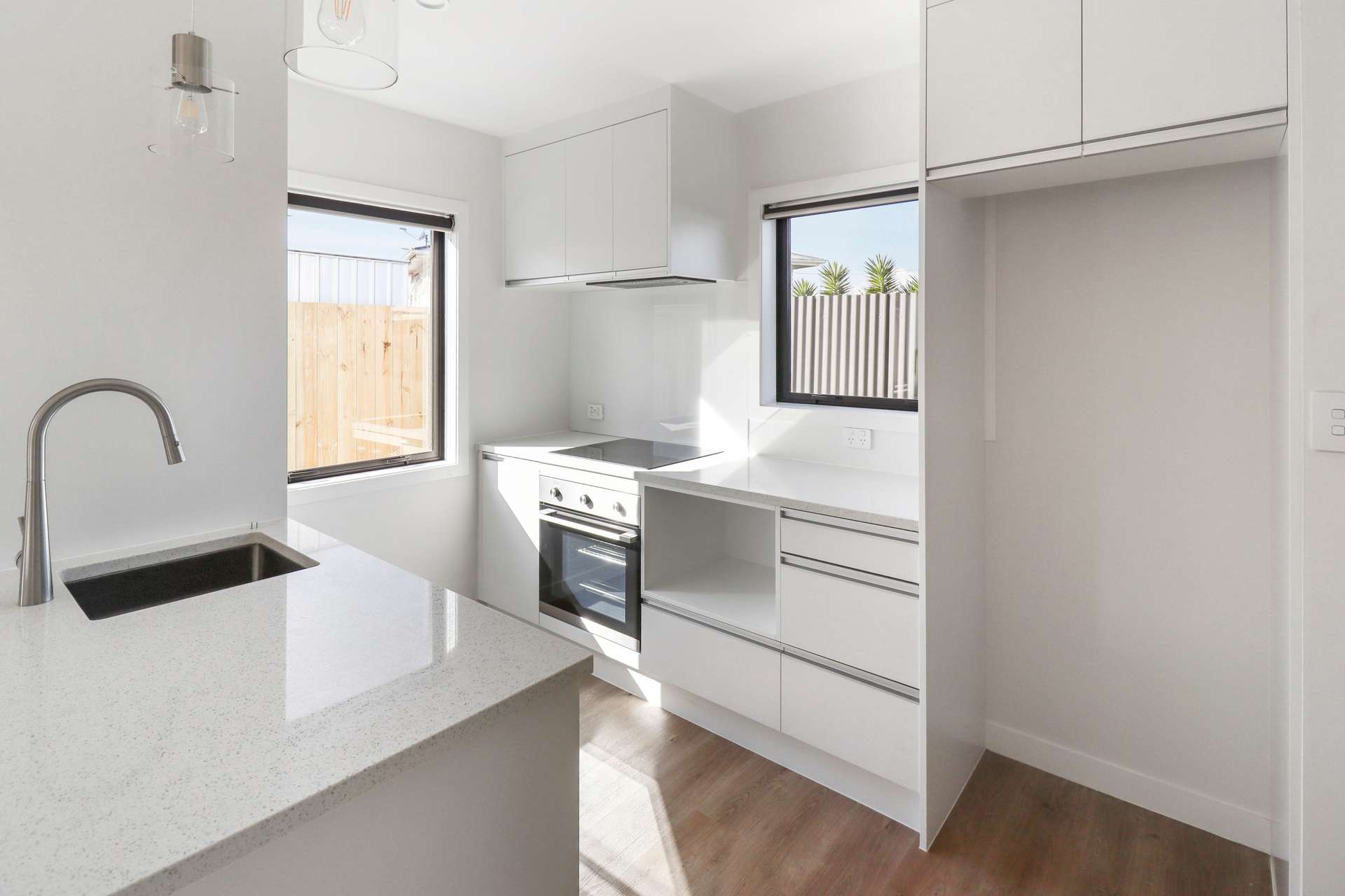48a Ashton Avenue photo 1