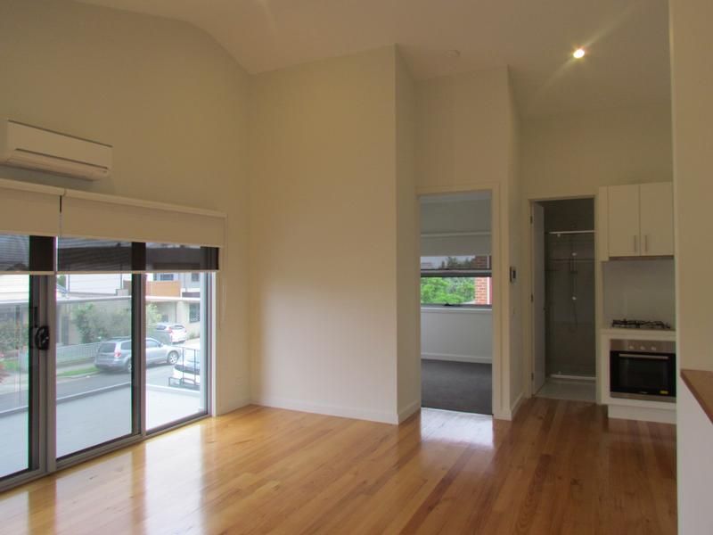 1/3 Sutherland Street, Coburg, VIC 3058